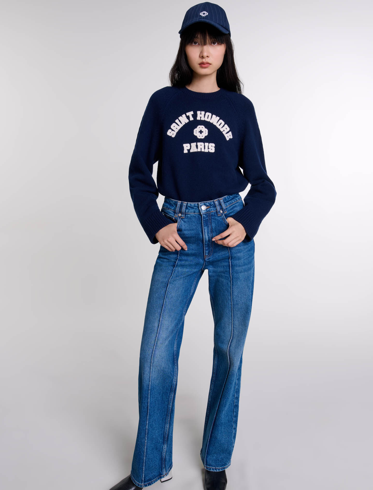 Straight-leg jeans