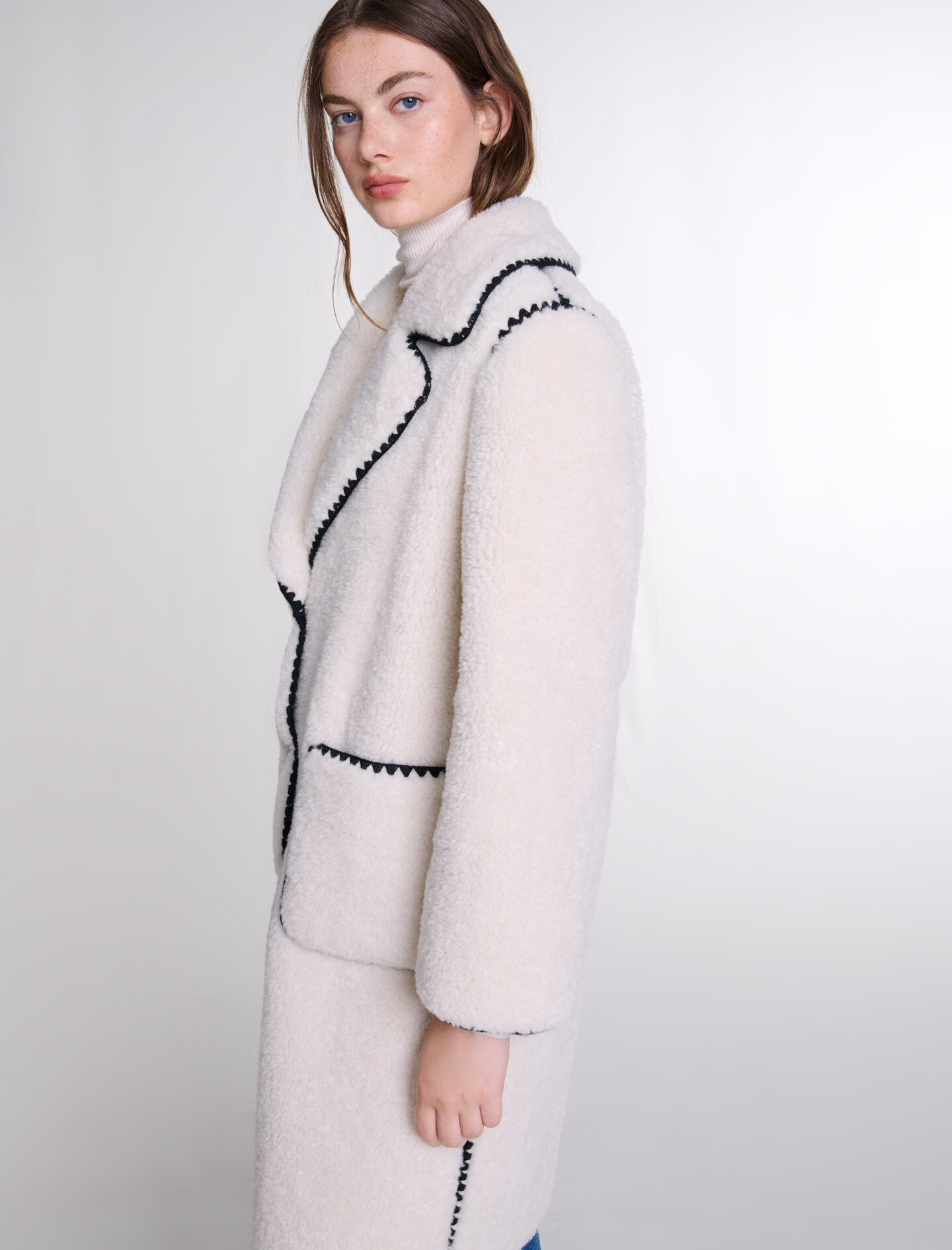 Mid-length fleece coat