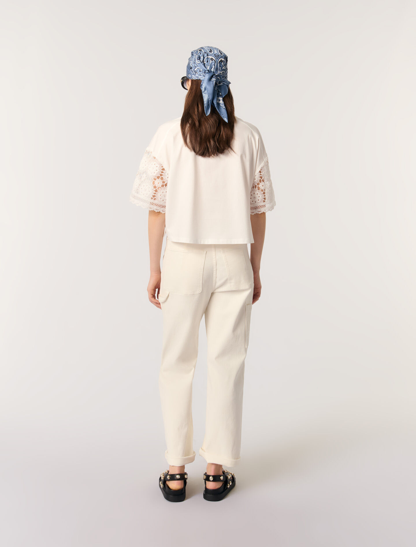 T-shirt with crochet sleeves