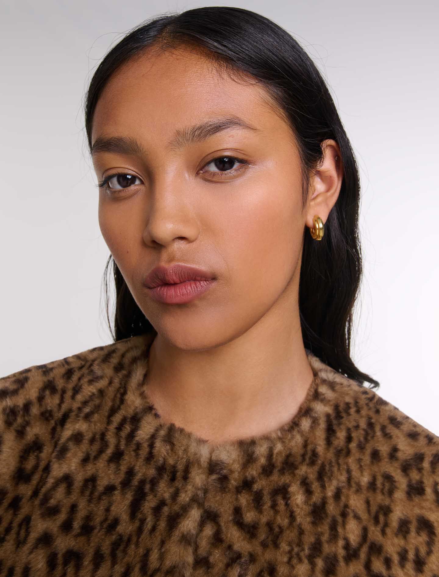 Cropped faux fur jacket