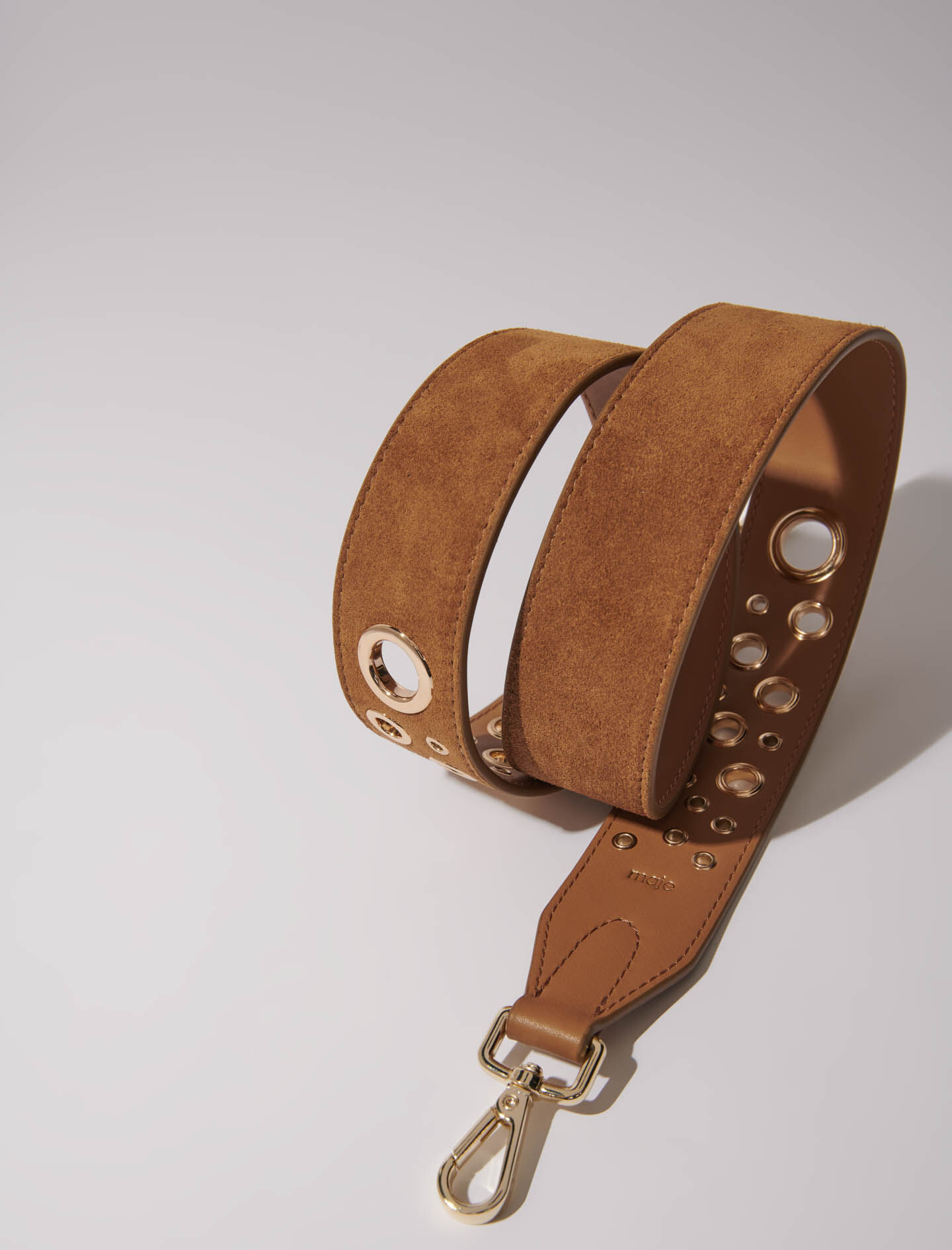 Suede shoulder strap with studs