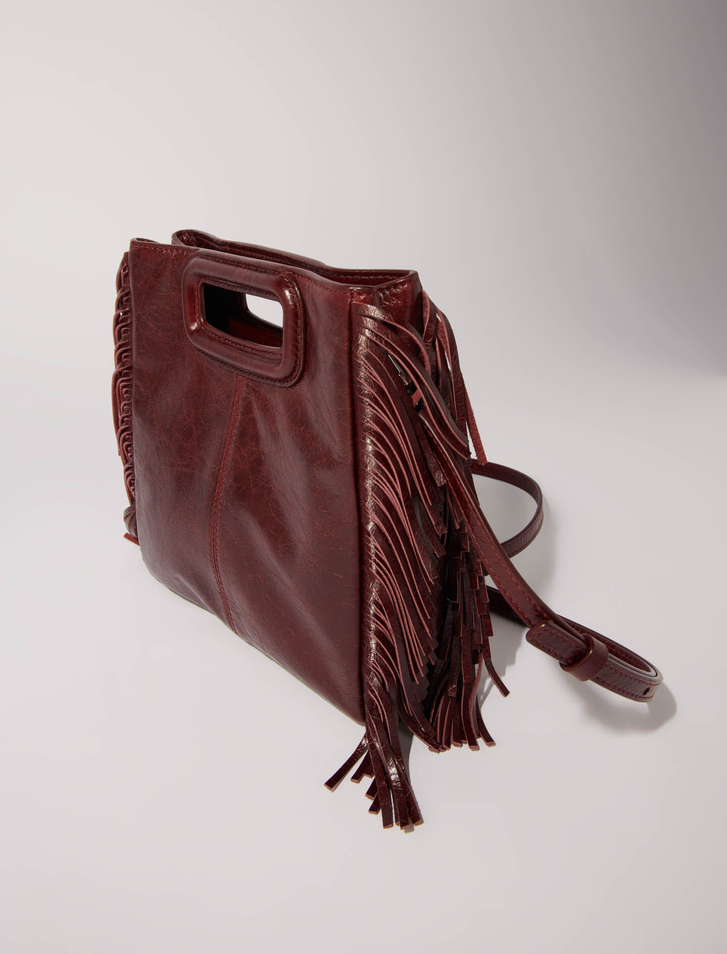 Crackled leather M bag