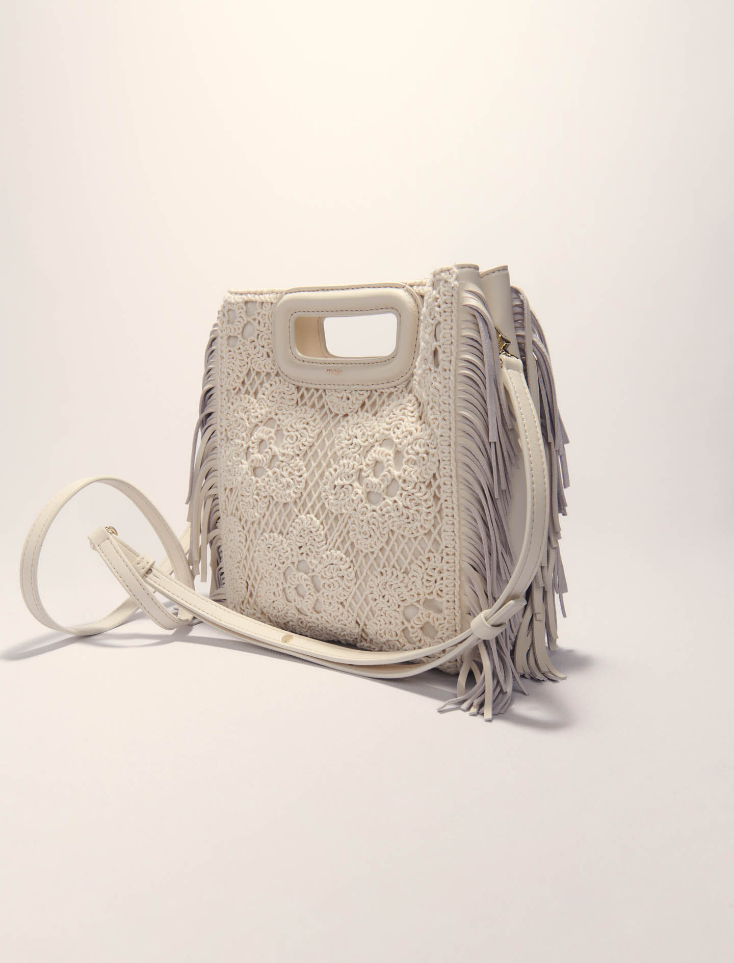 Crochet-knit M bag