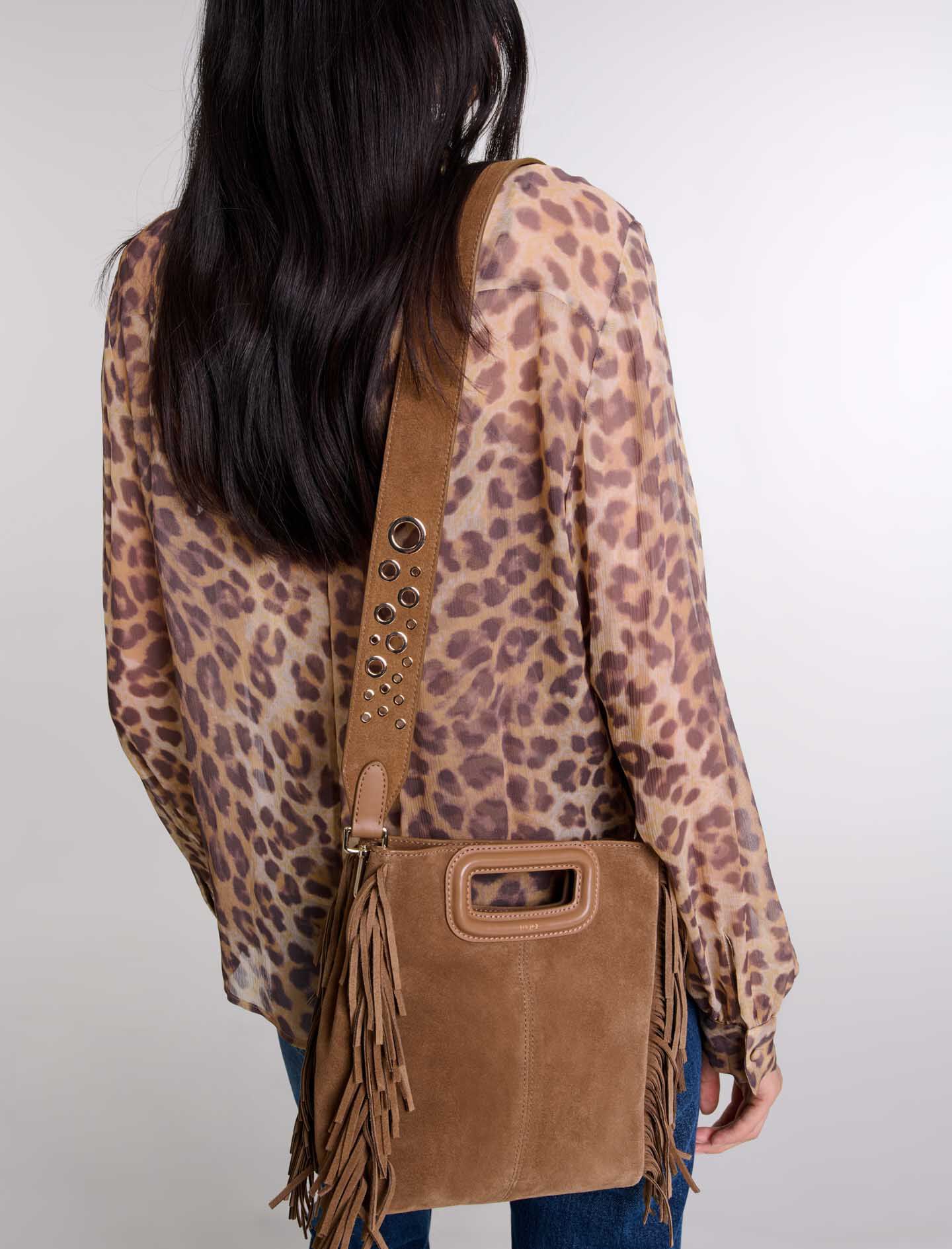 Suede shoulder strap with studs