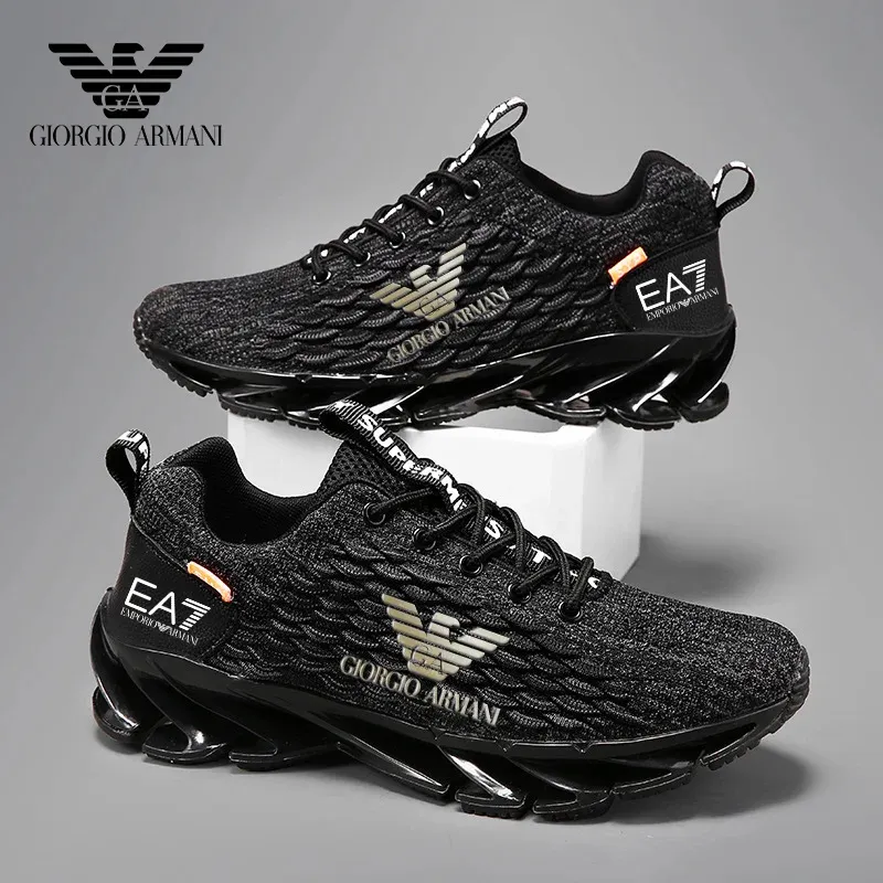 Venta caliente para hombres zapatillas vers��tiles