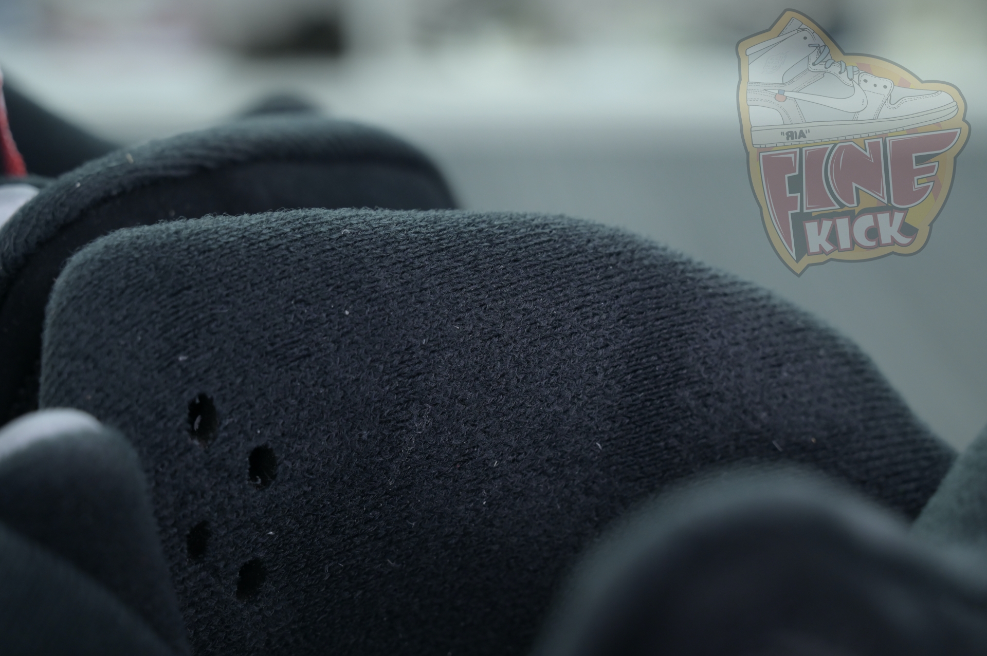 ��BLACK METALLIC REIMAGINED��SNEAKERS