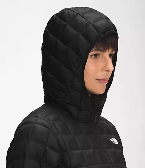 Women��s ThermoBall? Eco Parka
