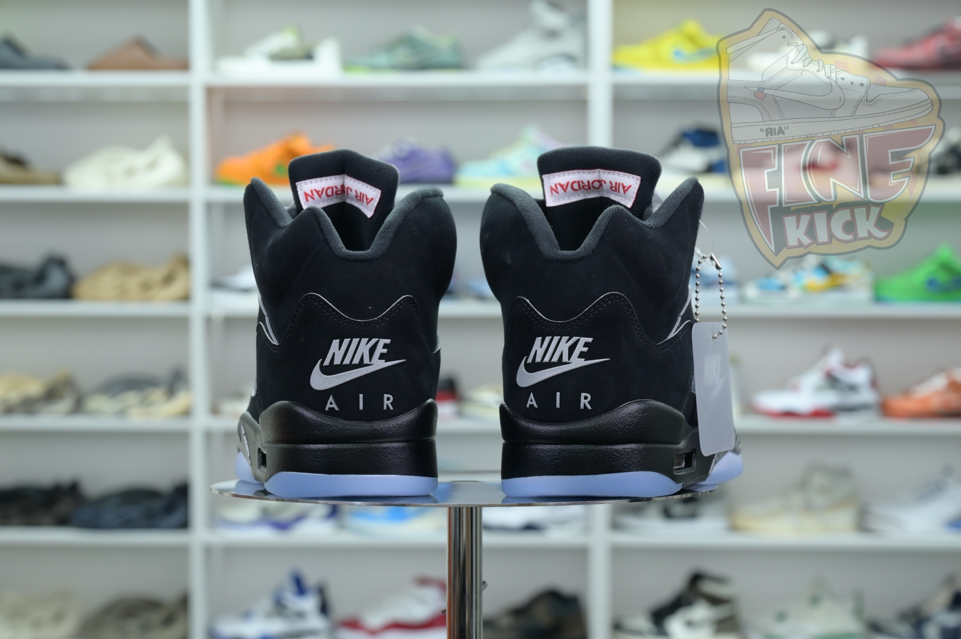 ��BLACK METALLIC REIMAGINED��SNEAKERS