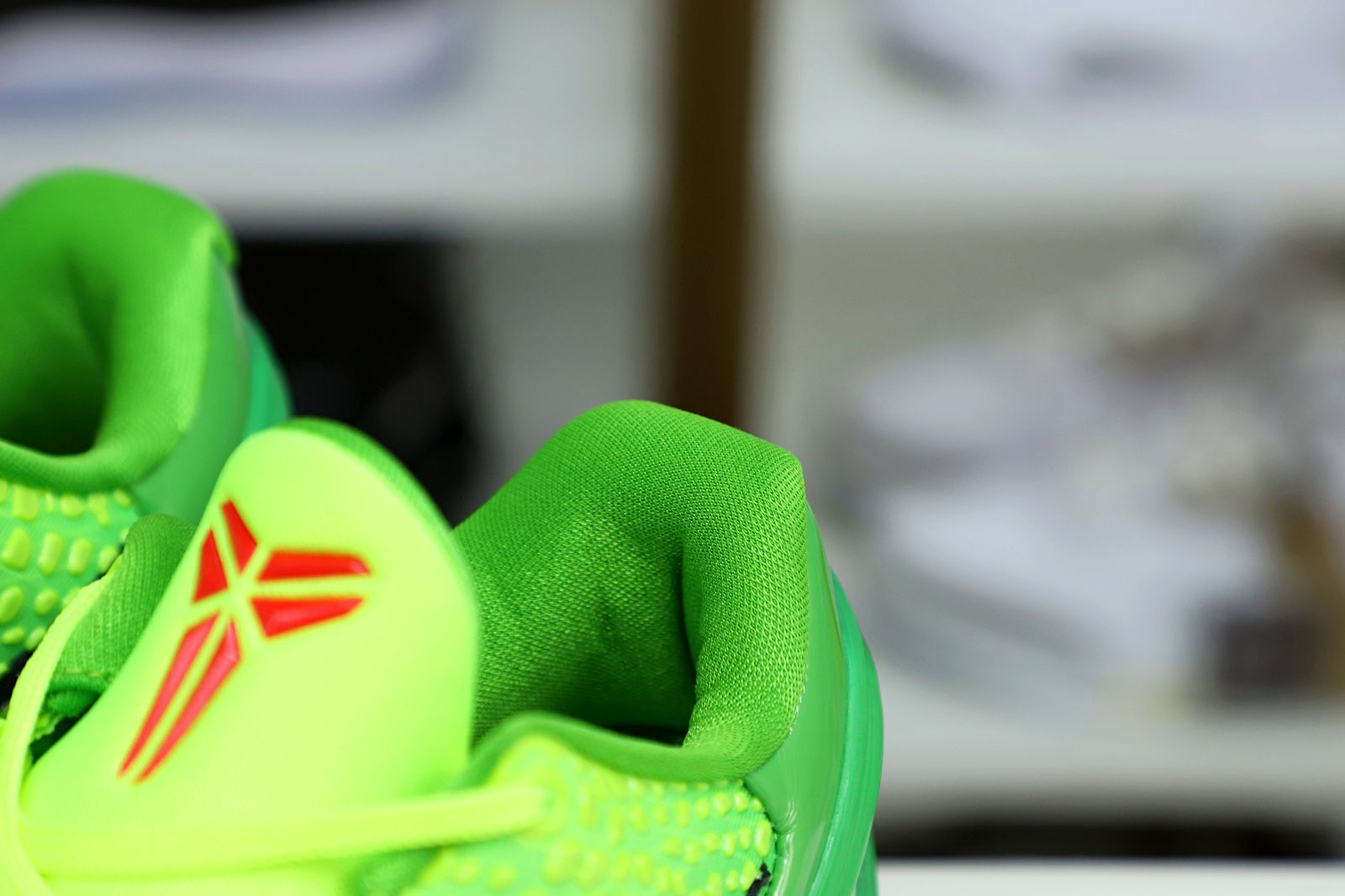Kobe 6 Protro Grinch Sneakers