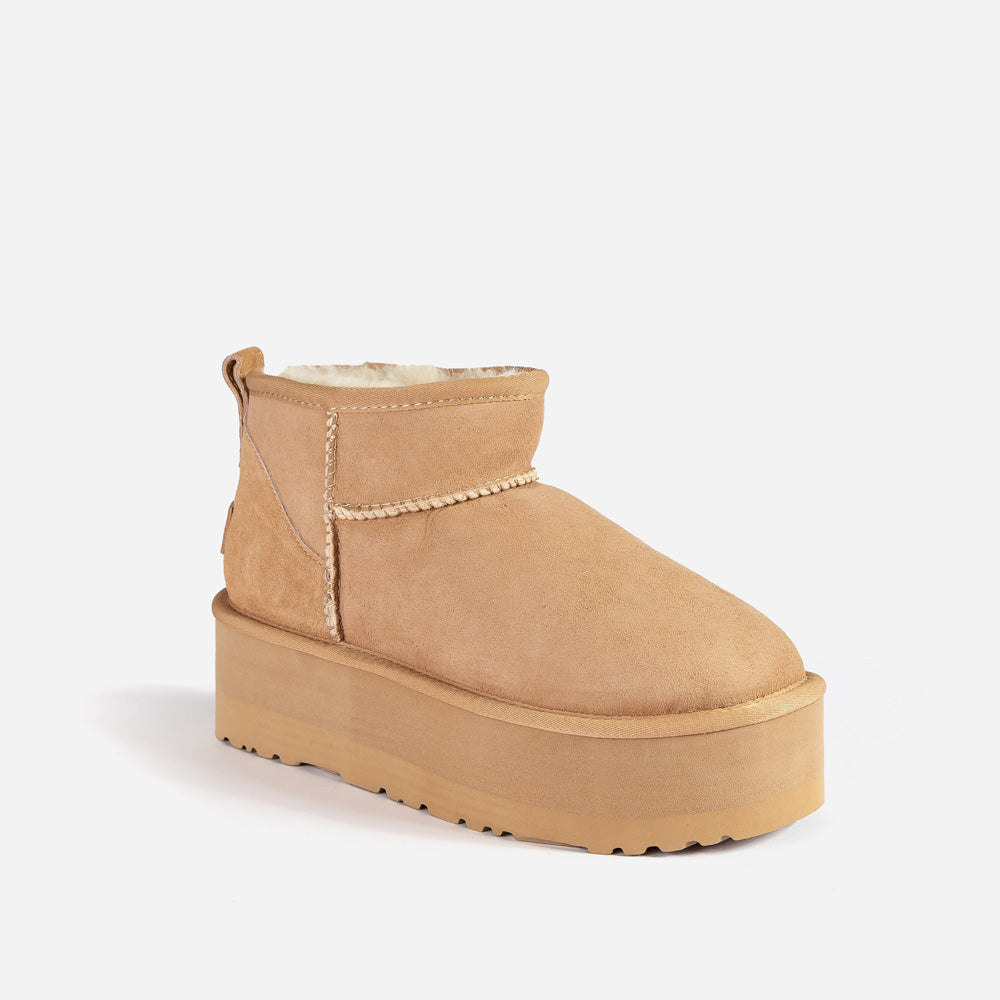 Ugg Ultra Mini ?izme s klasi?nom platformom (5 cm)