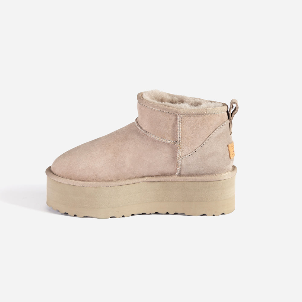 Ugg Ultra Mini ?izme s klasi?nom platformom (5 cm)
