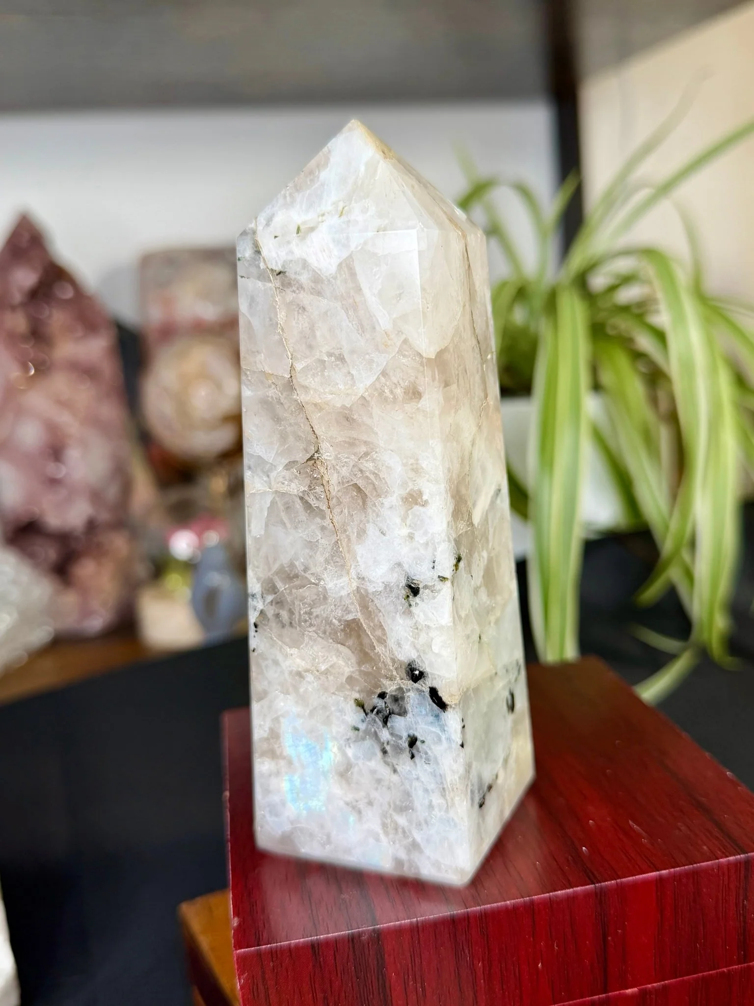 Moonstone Tower | 416g