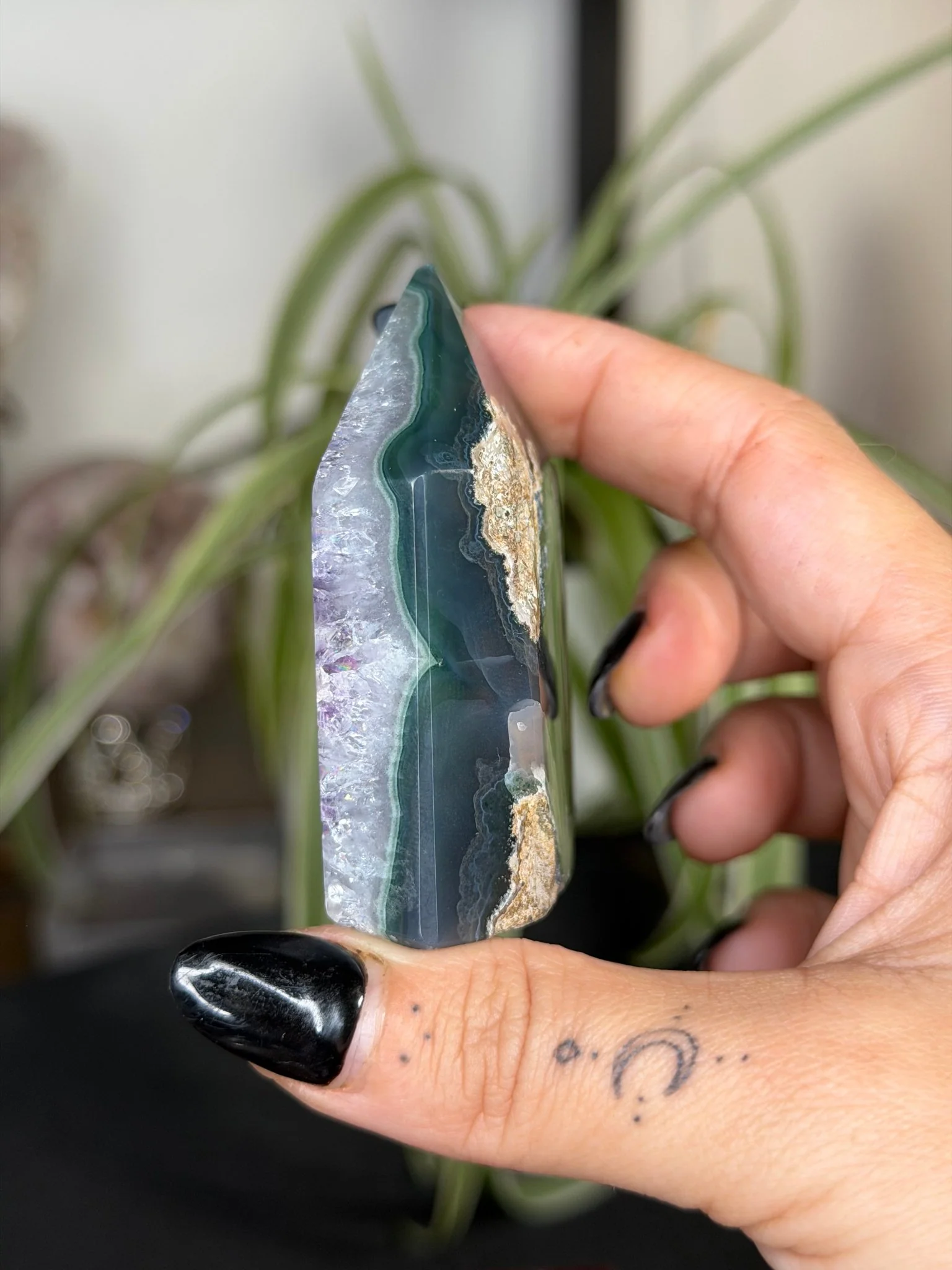 Mini Sugar Amethyst Tower  | 114g