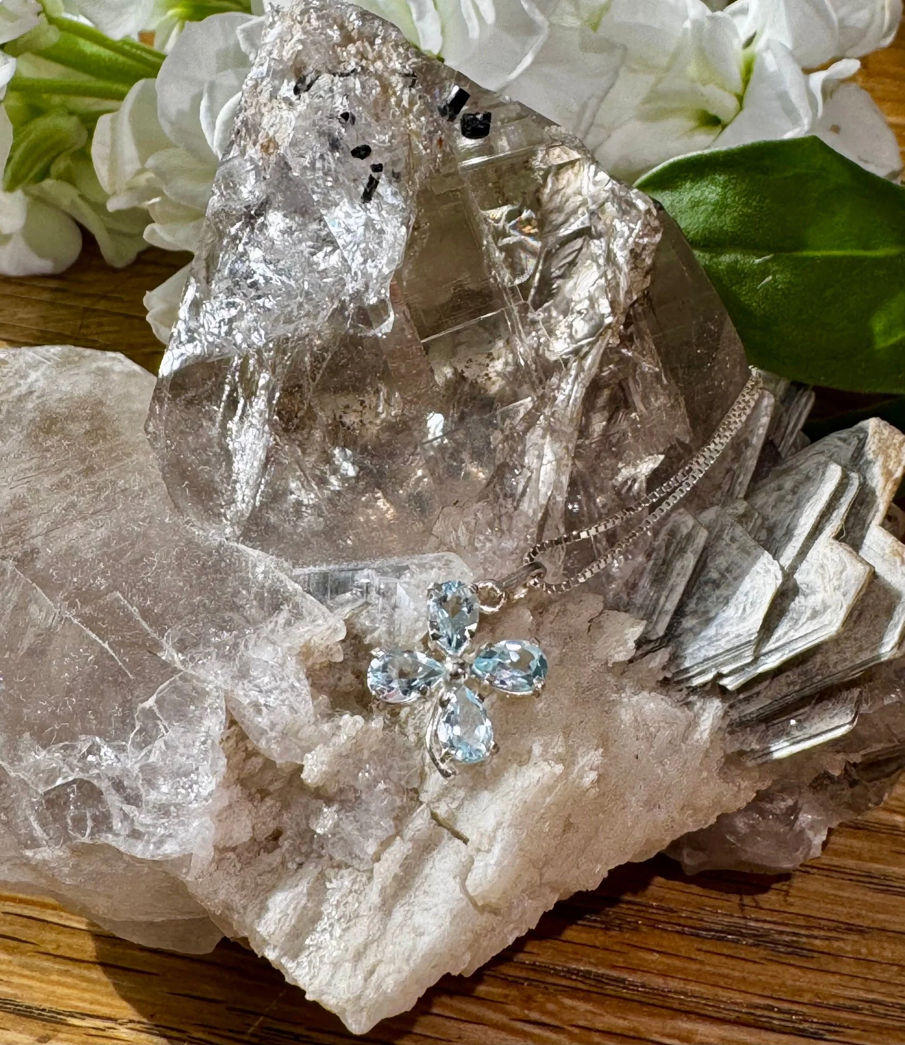 Handmade 925 Silver Blue Topaz Clover Pendant