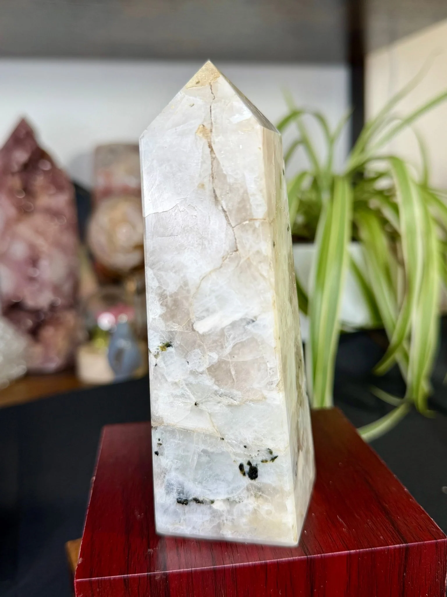 Moonstone Tower | 416g