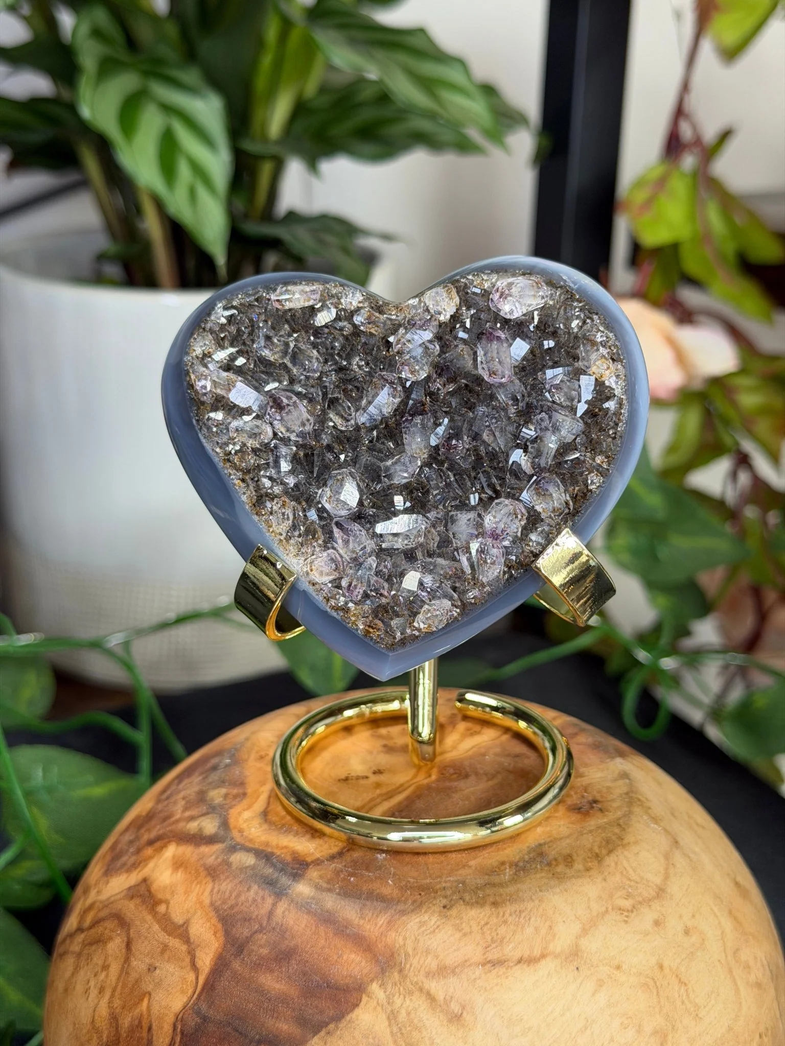 Black Amethyst and Agate Heart | 204g