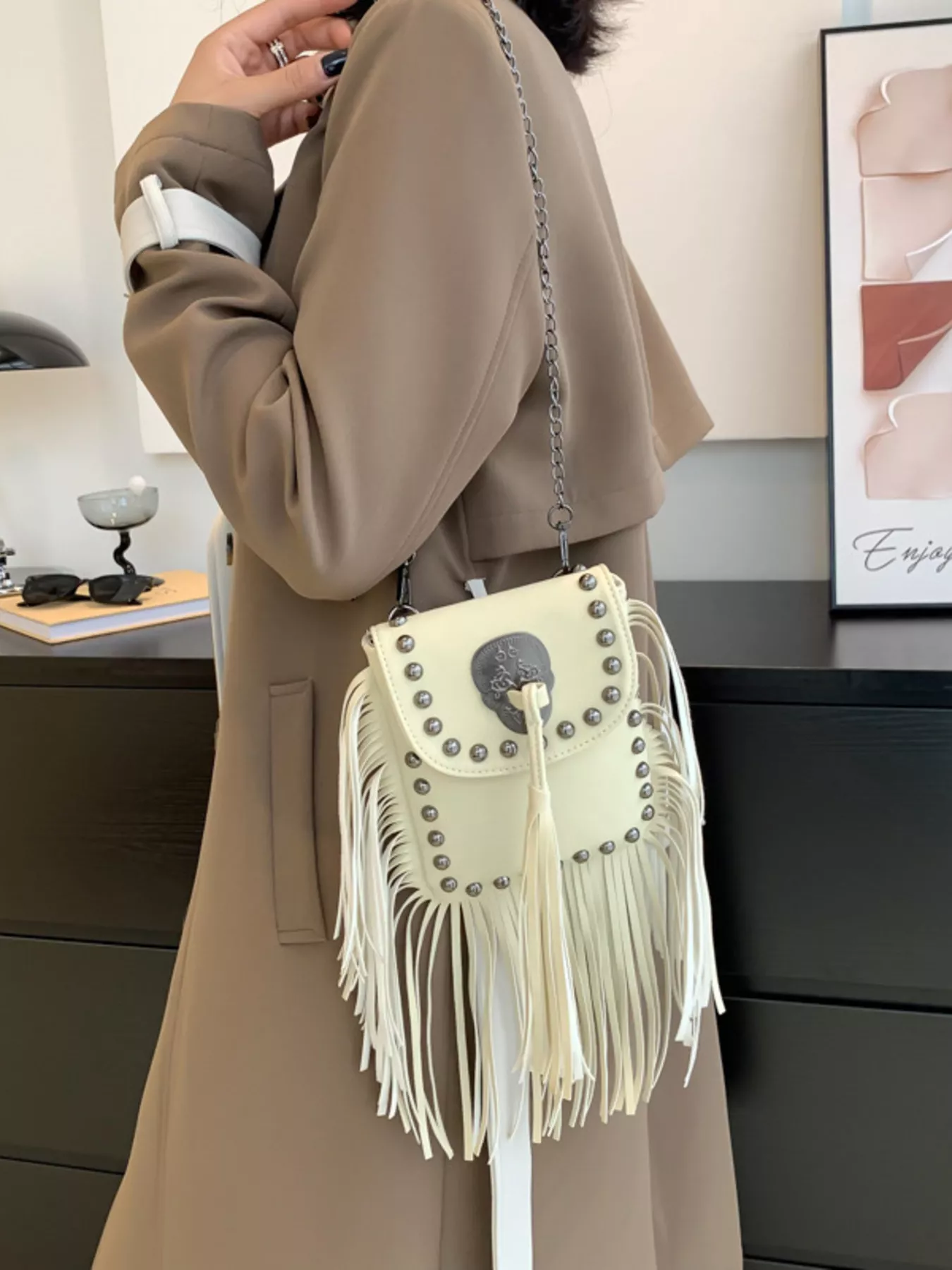 Fringe Rivet Decor Crossbody Bag
