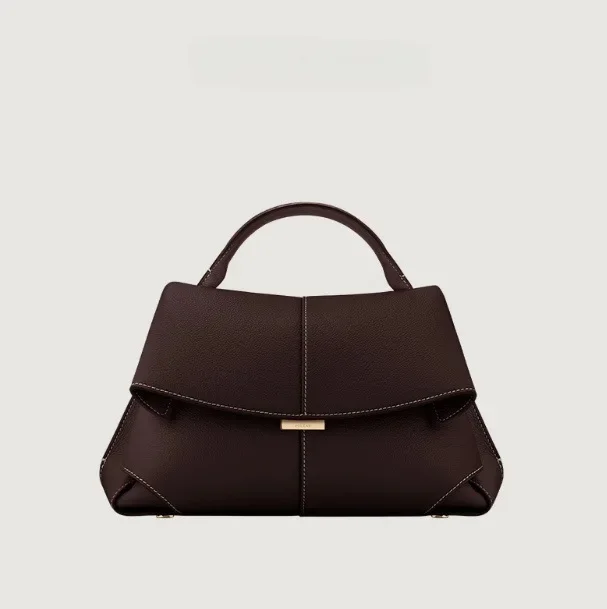 Structured Leather Handbag �C Sleek. Chic. Made to Move.