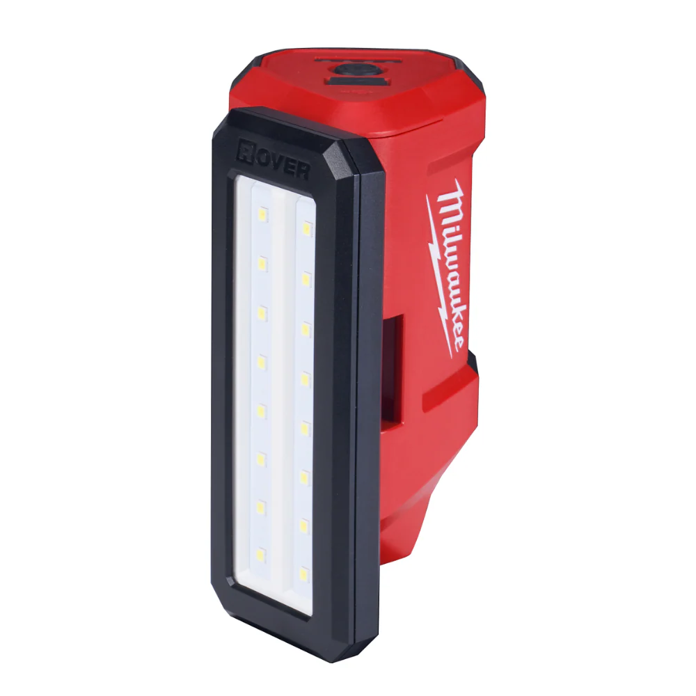 Linterna de inundaci��n Milwaukee M12 rover con cargador usb 2367-20