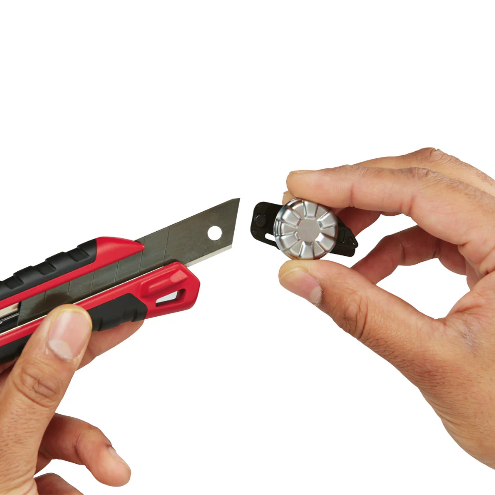 Navaja desprendible 25 mm con bloqueo metalico Milwaukee 48-22-1962