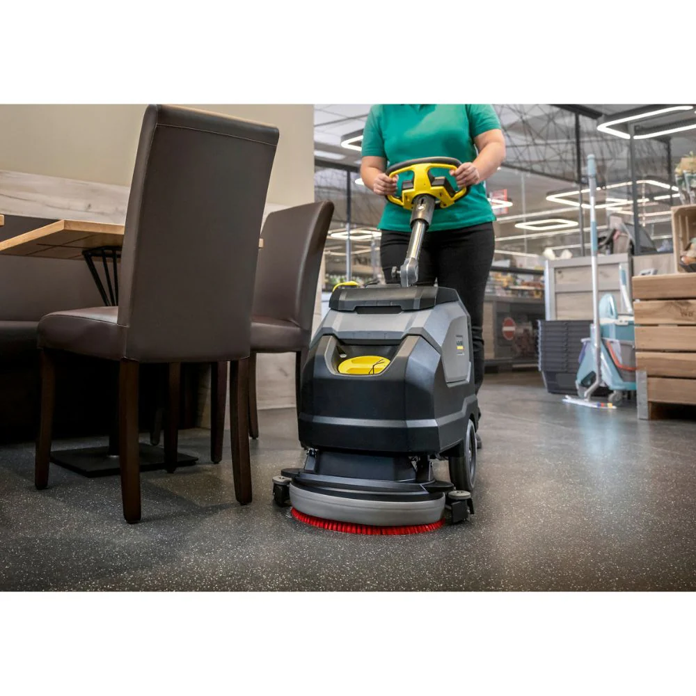 Fregadora-aspiradora Karcher BD 35/15C Classic BP Pack