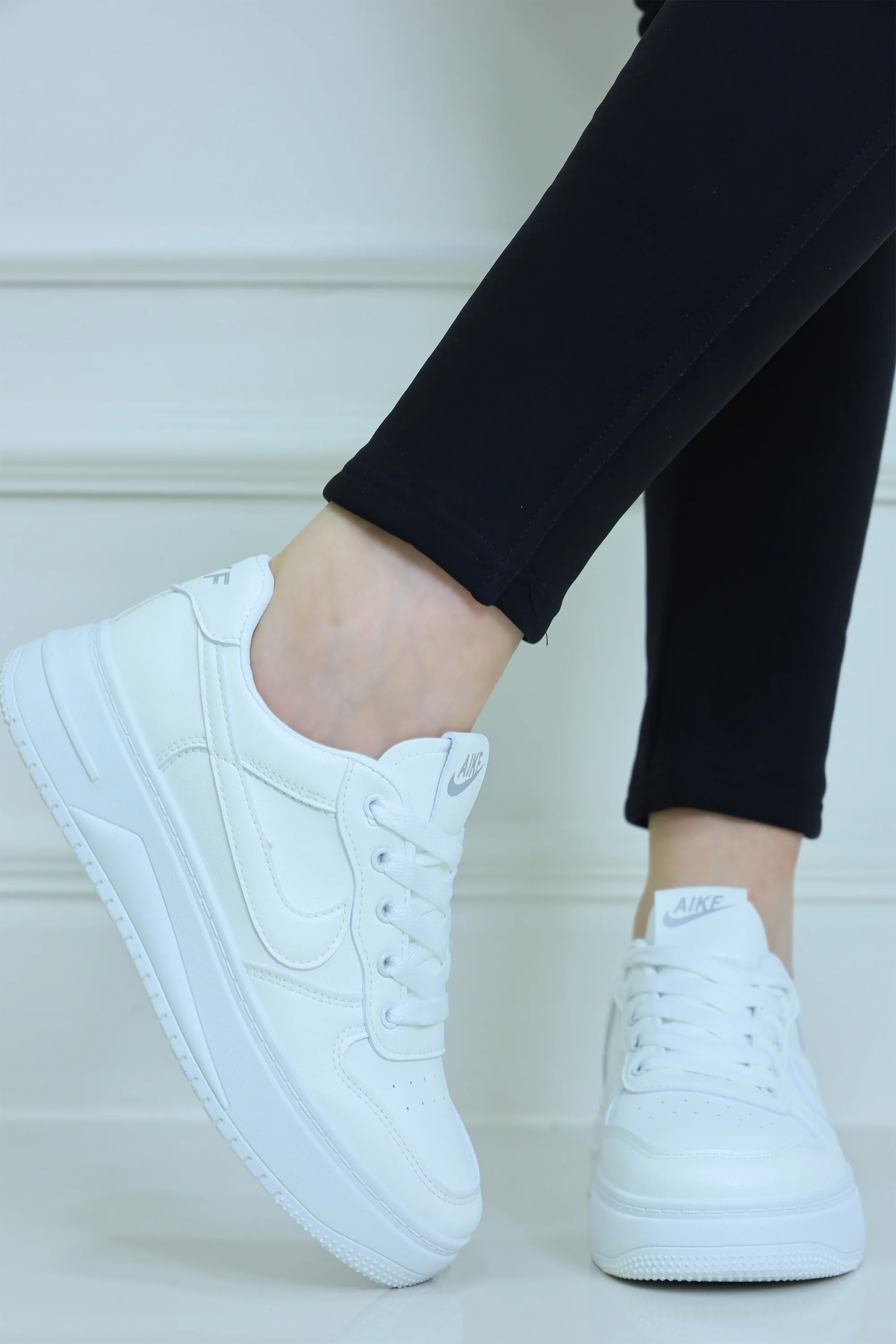 Sport White Shoes