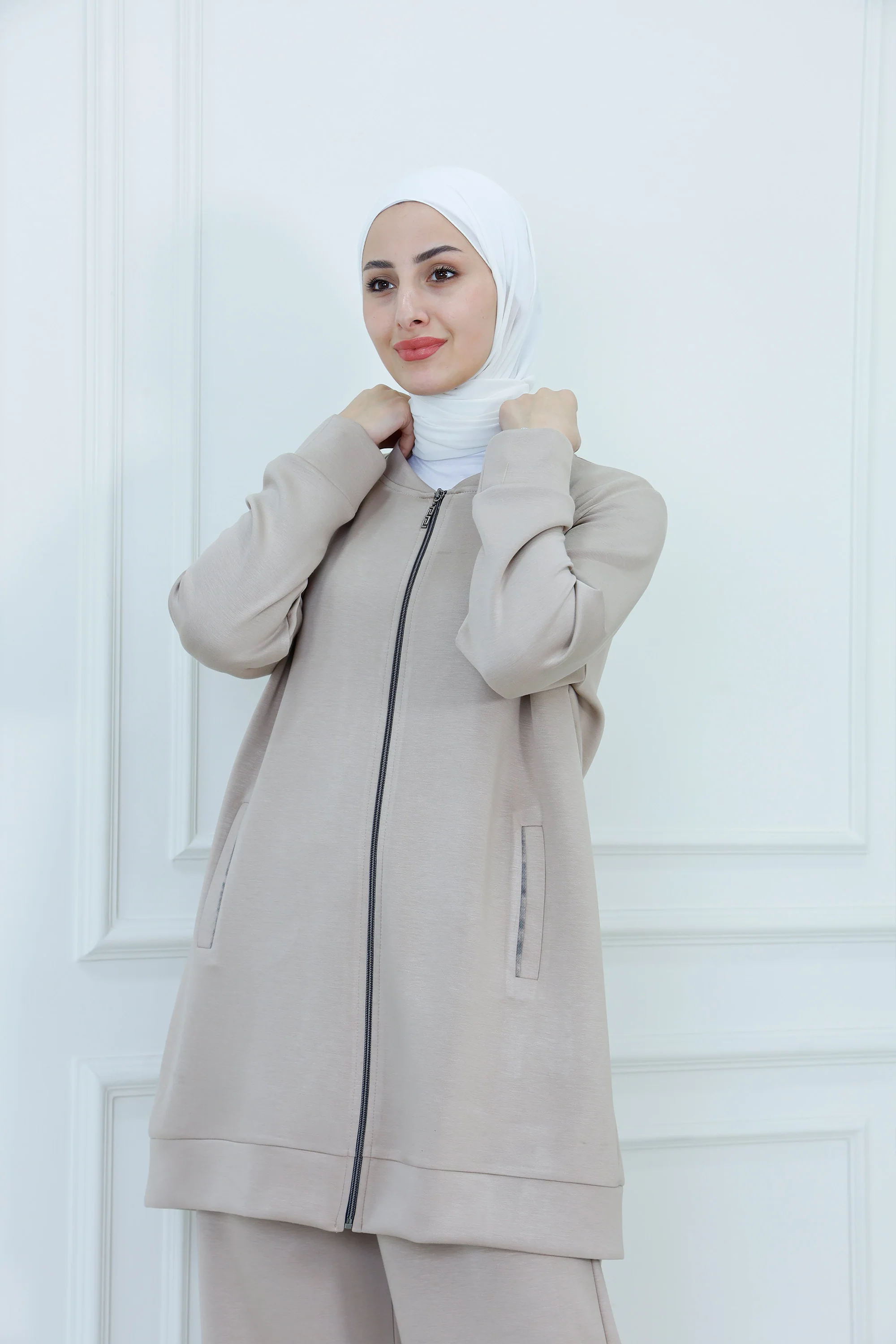 Modest Zip-Up Tunic and Wide-Leg Tracksuit