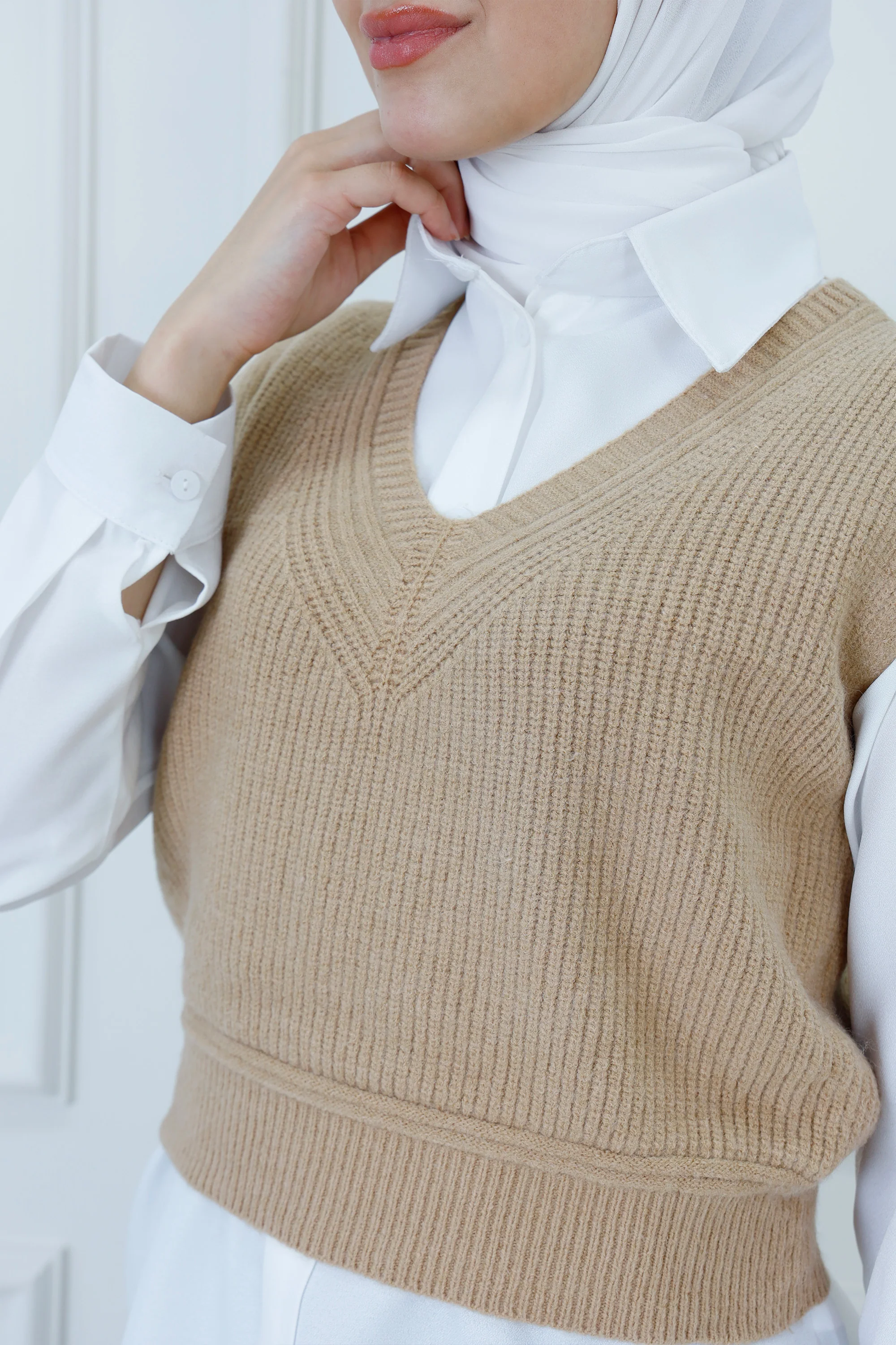 Classic V-Neck Cropped Knit Sweater Vest