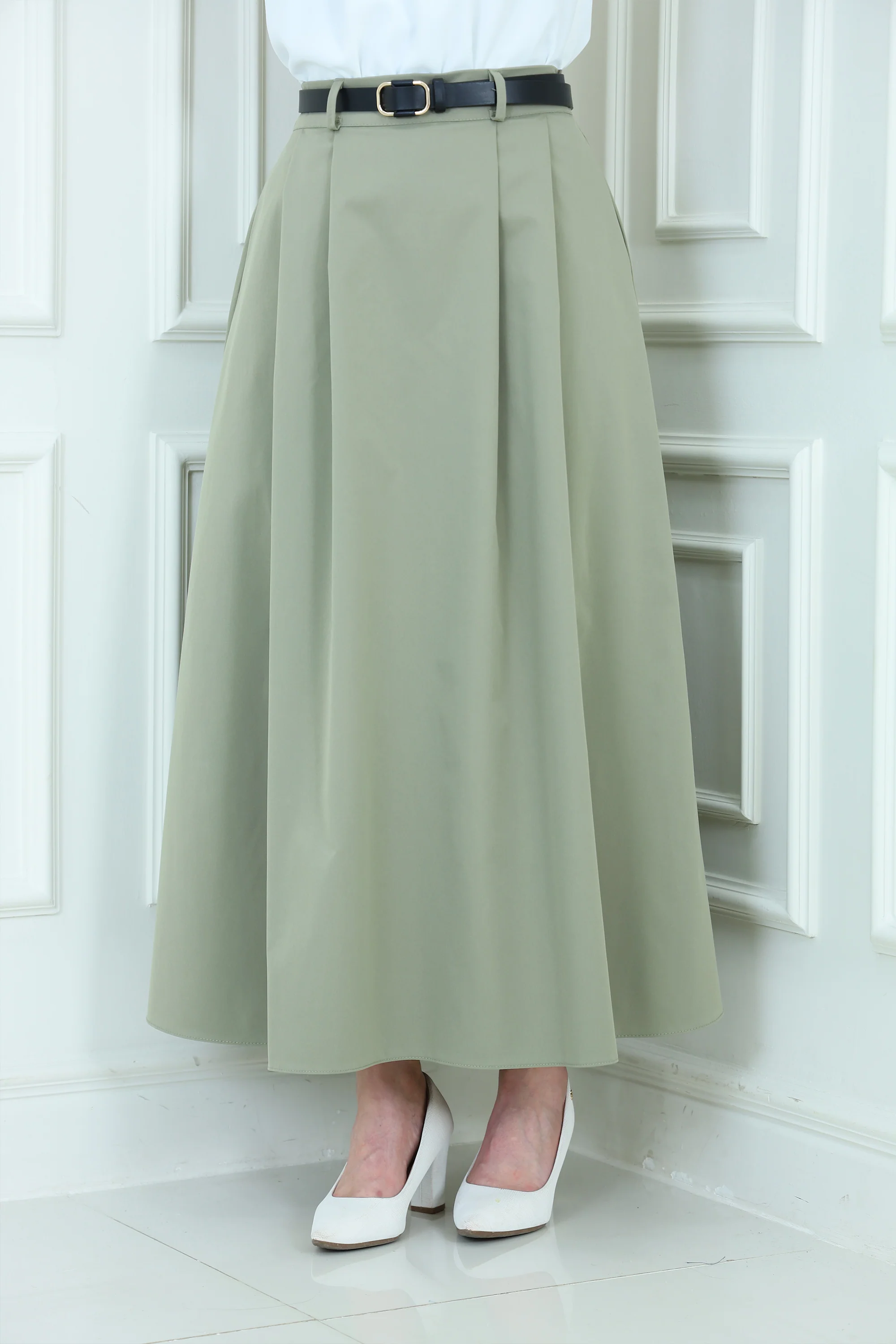 Cloche Linen Skirt with Belt