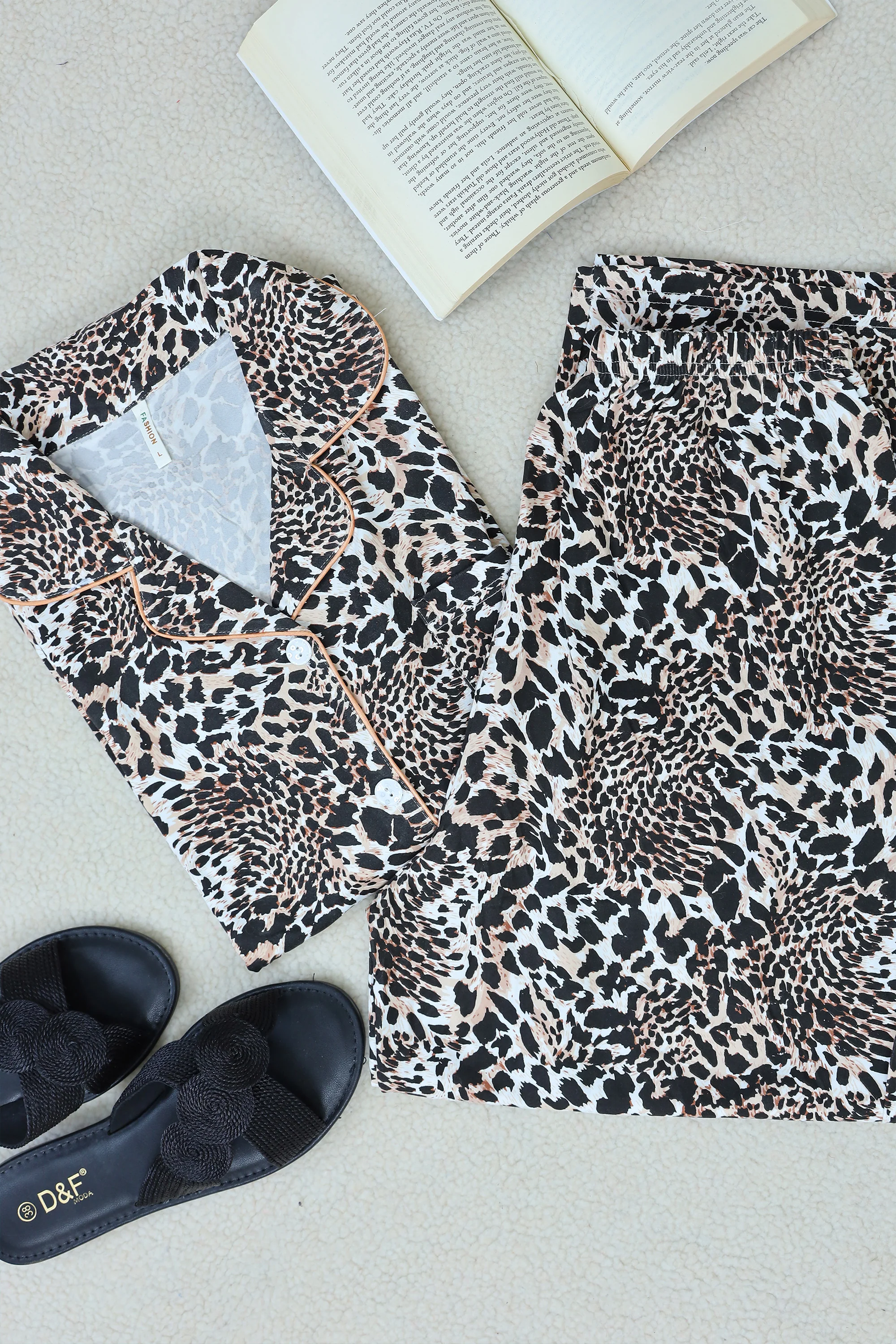 Tiger Luxe Short Sleeve Pajama Set