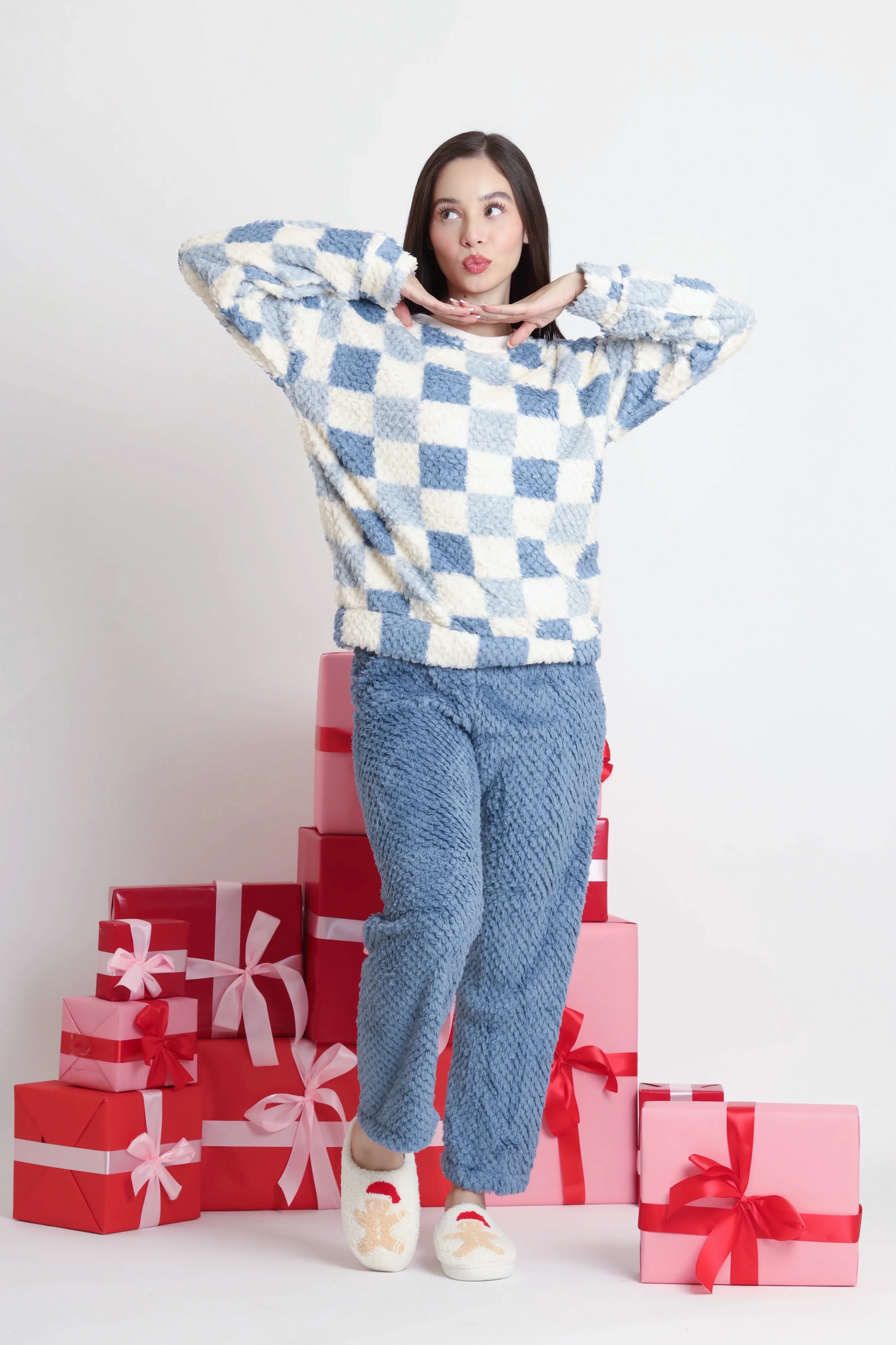 Chic Checkered Loungewear Ensemble