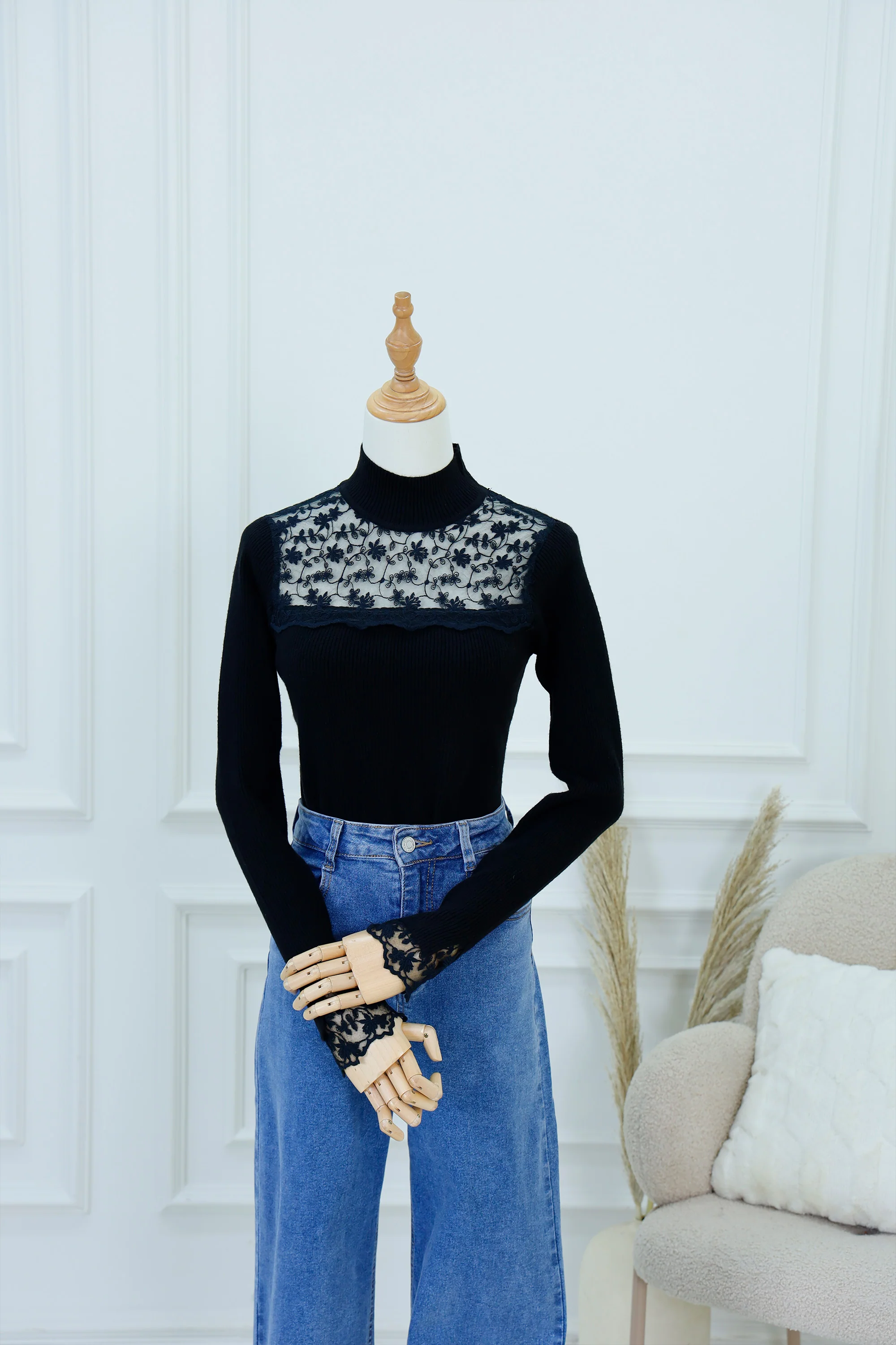 Elegant Ribbed Knit Mock Neck Sweater with Floral Lace