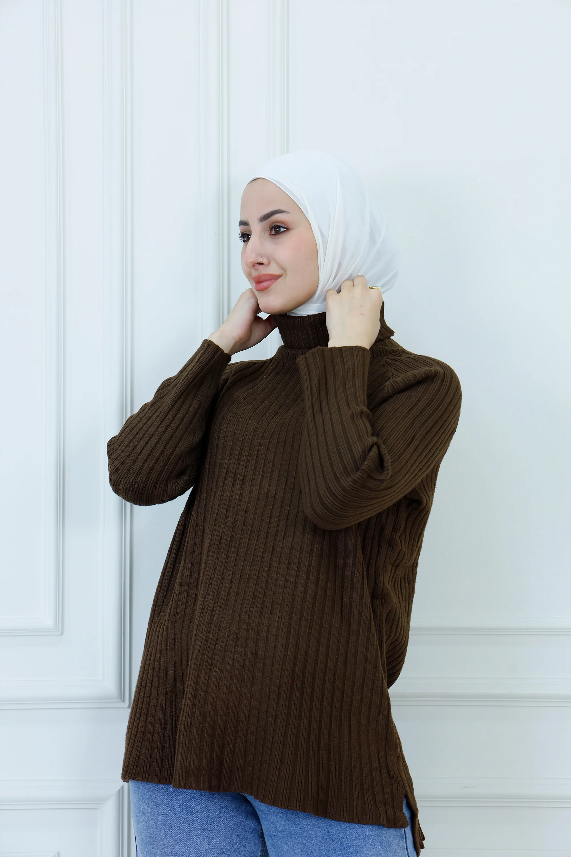 Essential Ribbed Knit Turtleneck Sweater