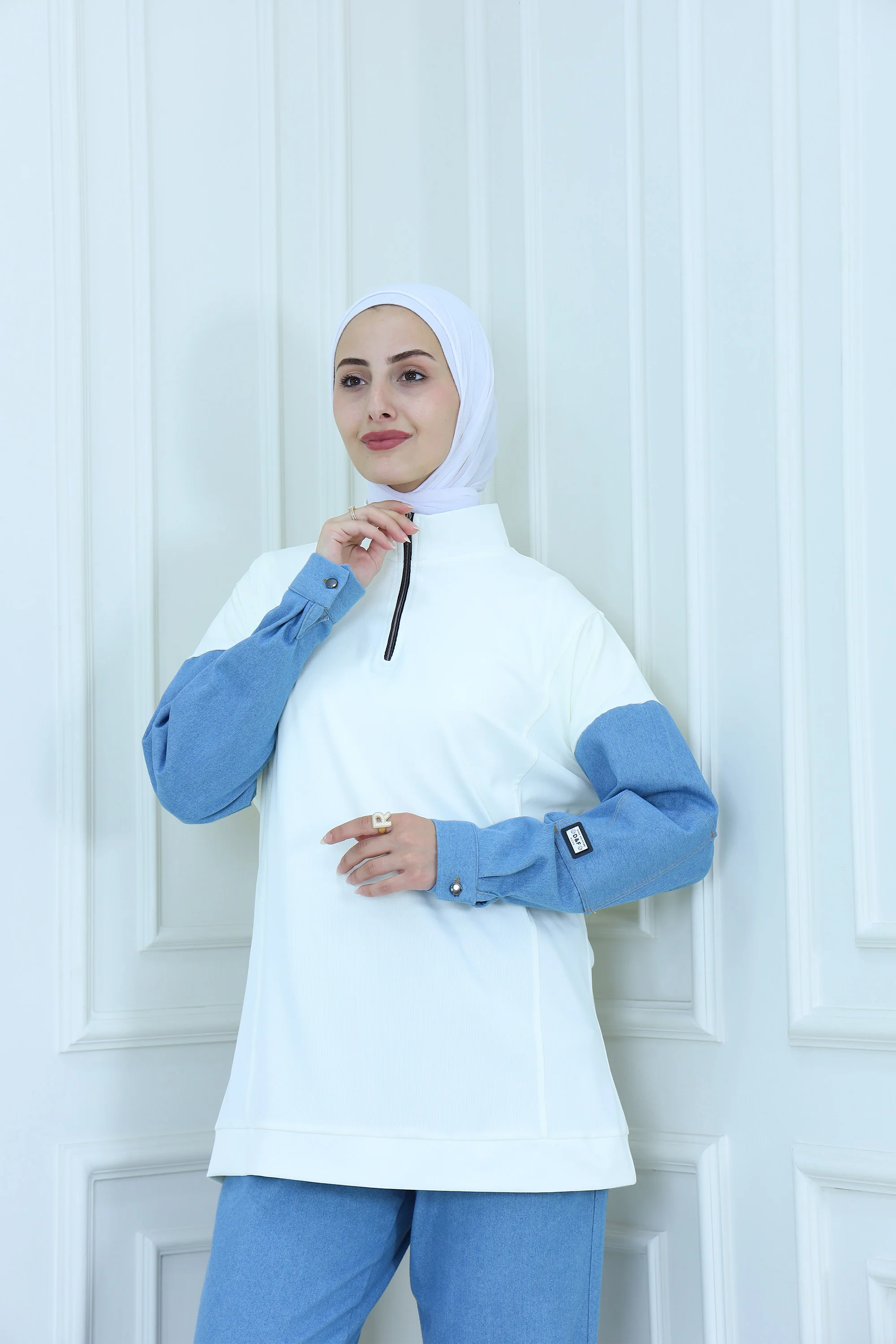 Jeans-Details Tracksuit Set