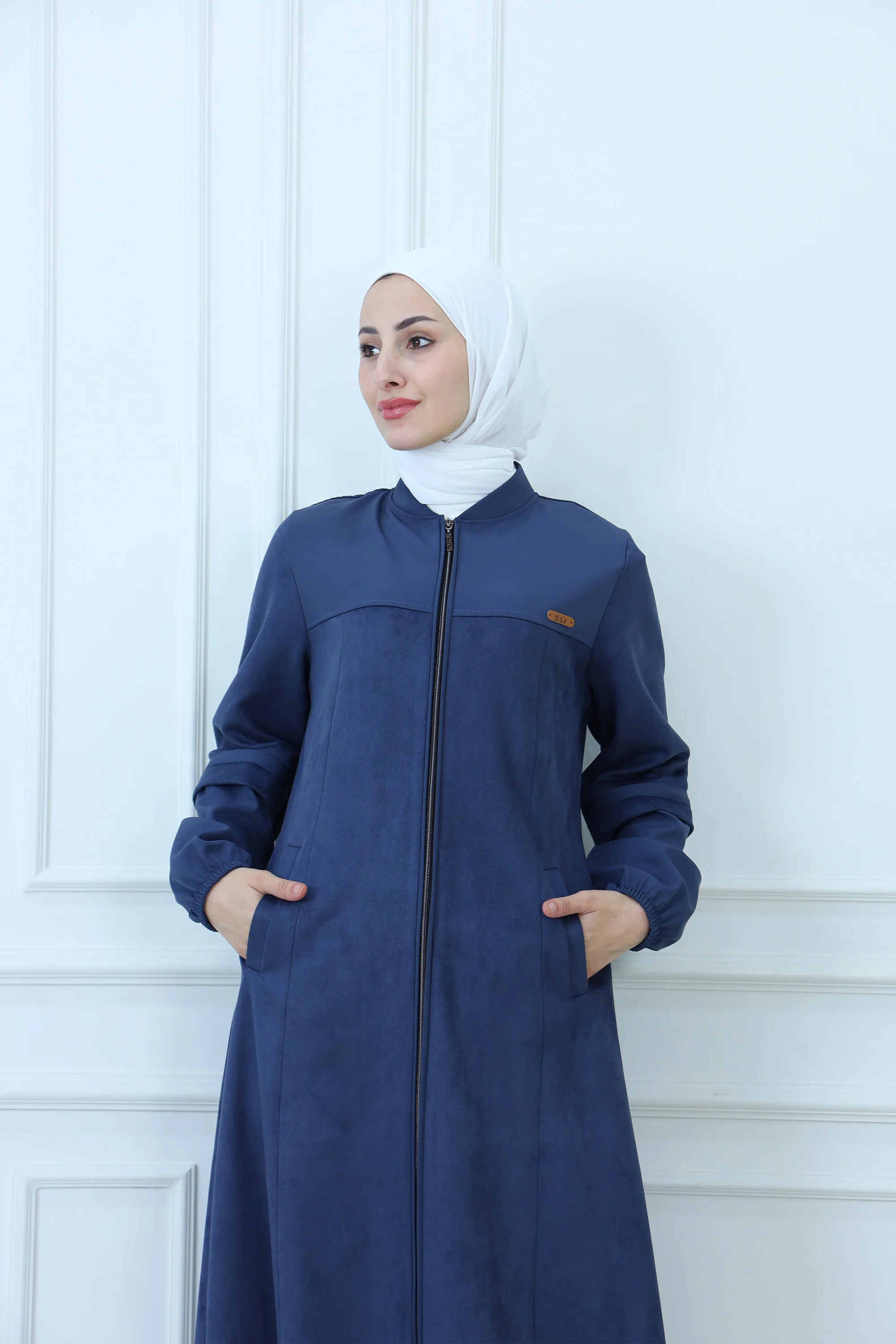 Chic Two-Tone Zip-Front Modest Dress