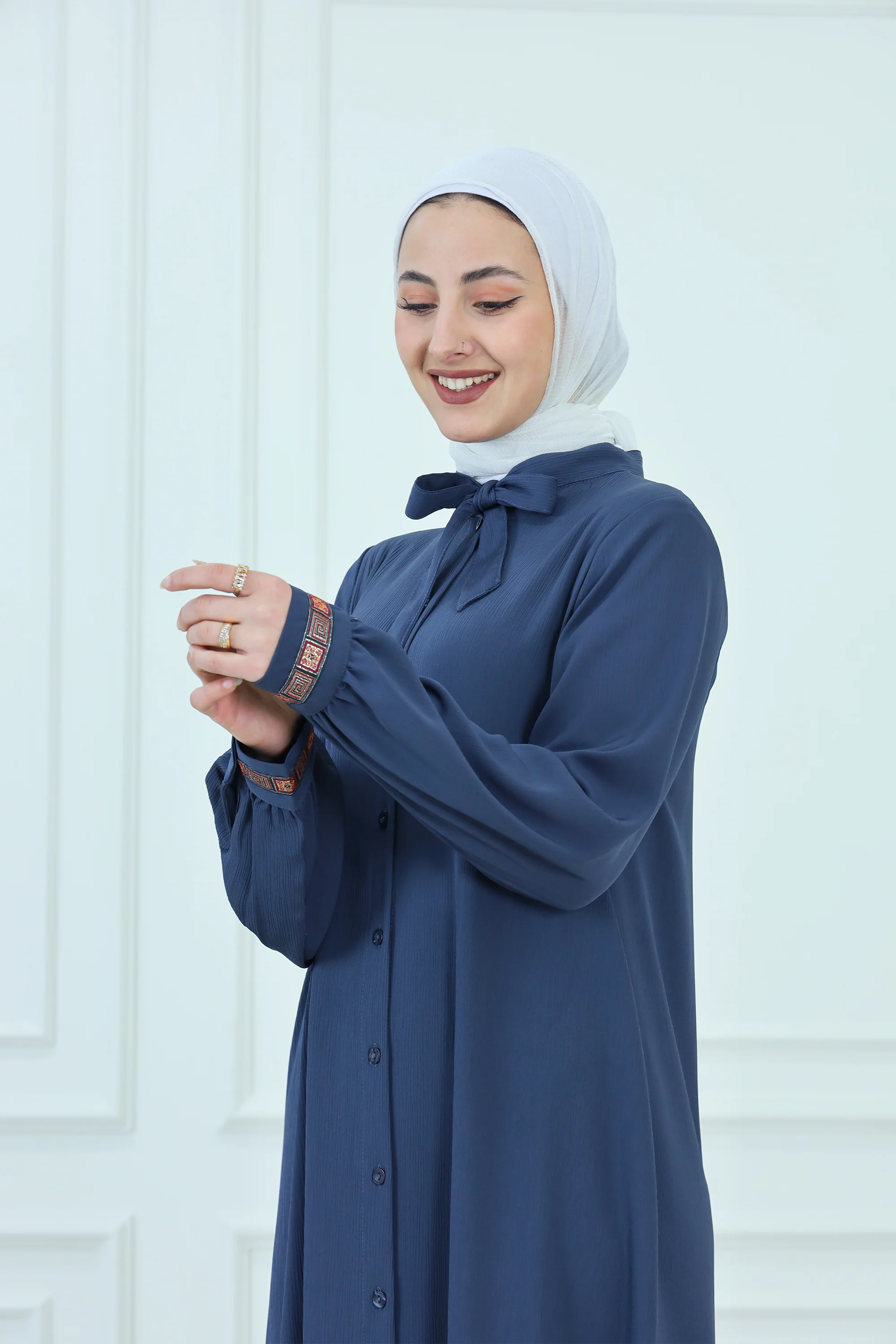 Embroidered Sleeves Abaya