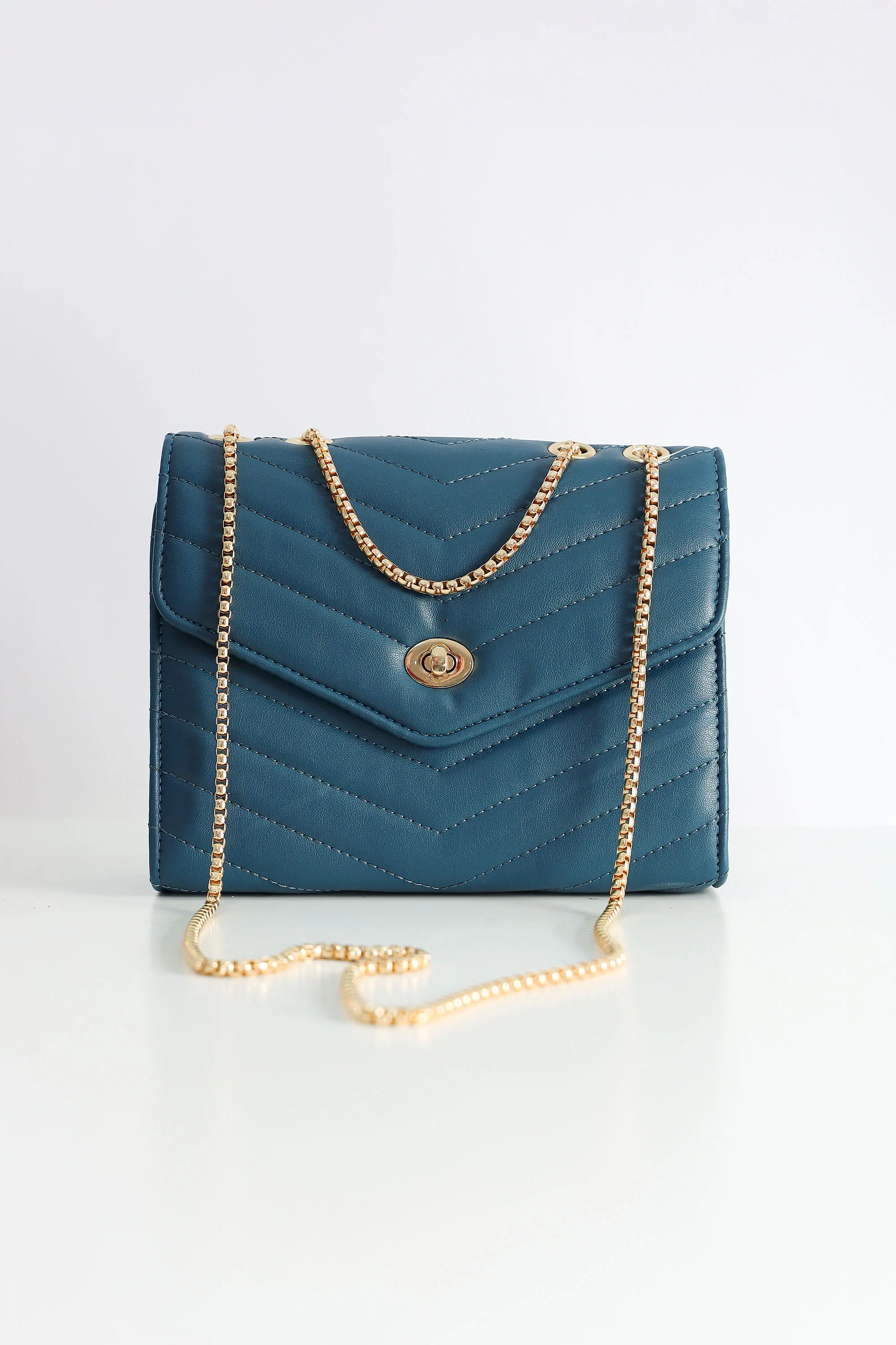 Elegant Striped Details Hand Bag with Golden Chain