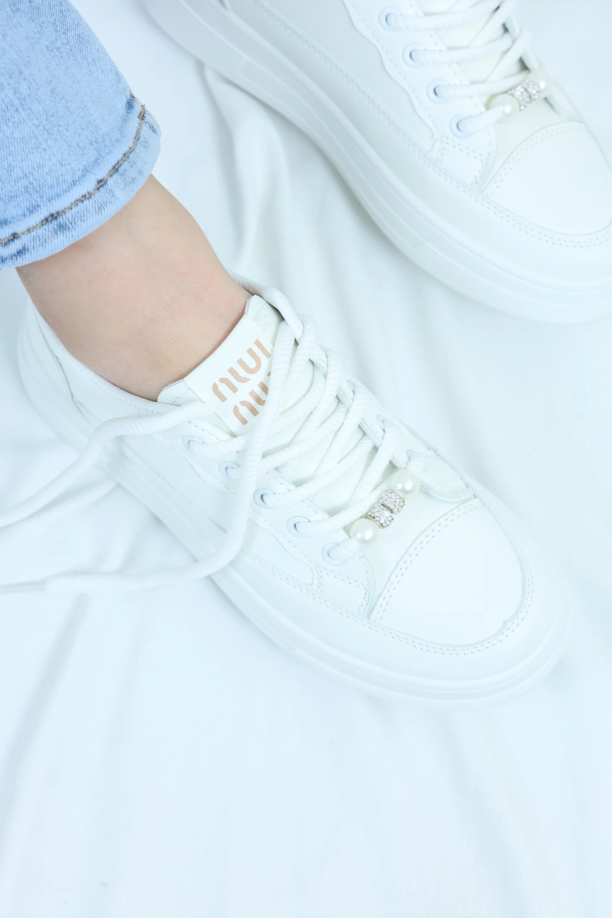 Sport Shoe with Pearls