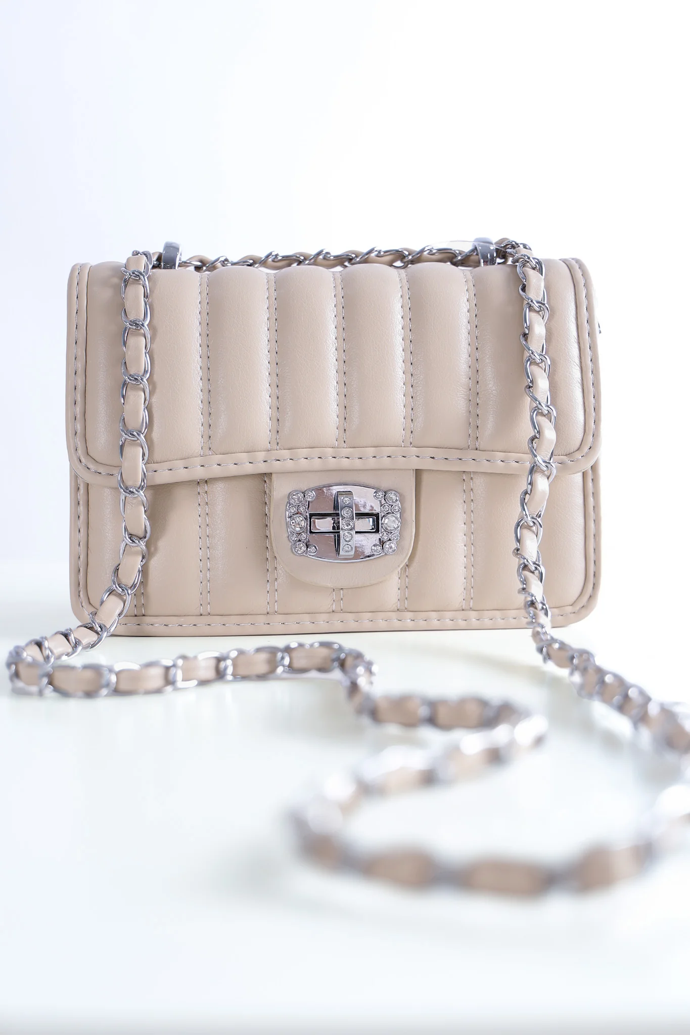 Leather Ribbed Hand Bag