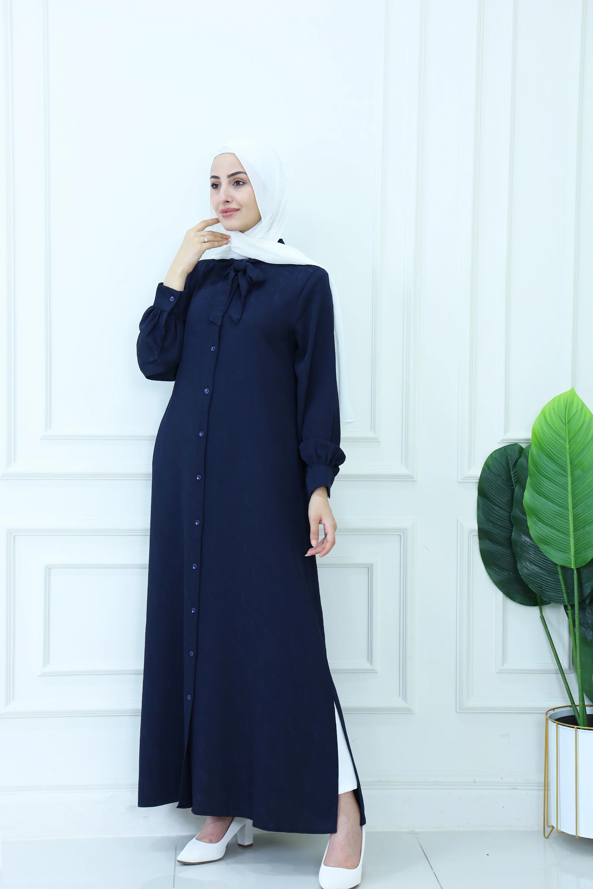 Patterned Elegant Modest Shirt with Neck-Tie