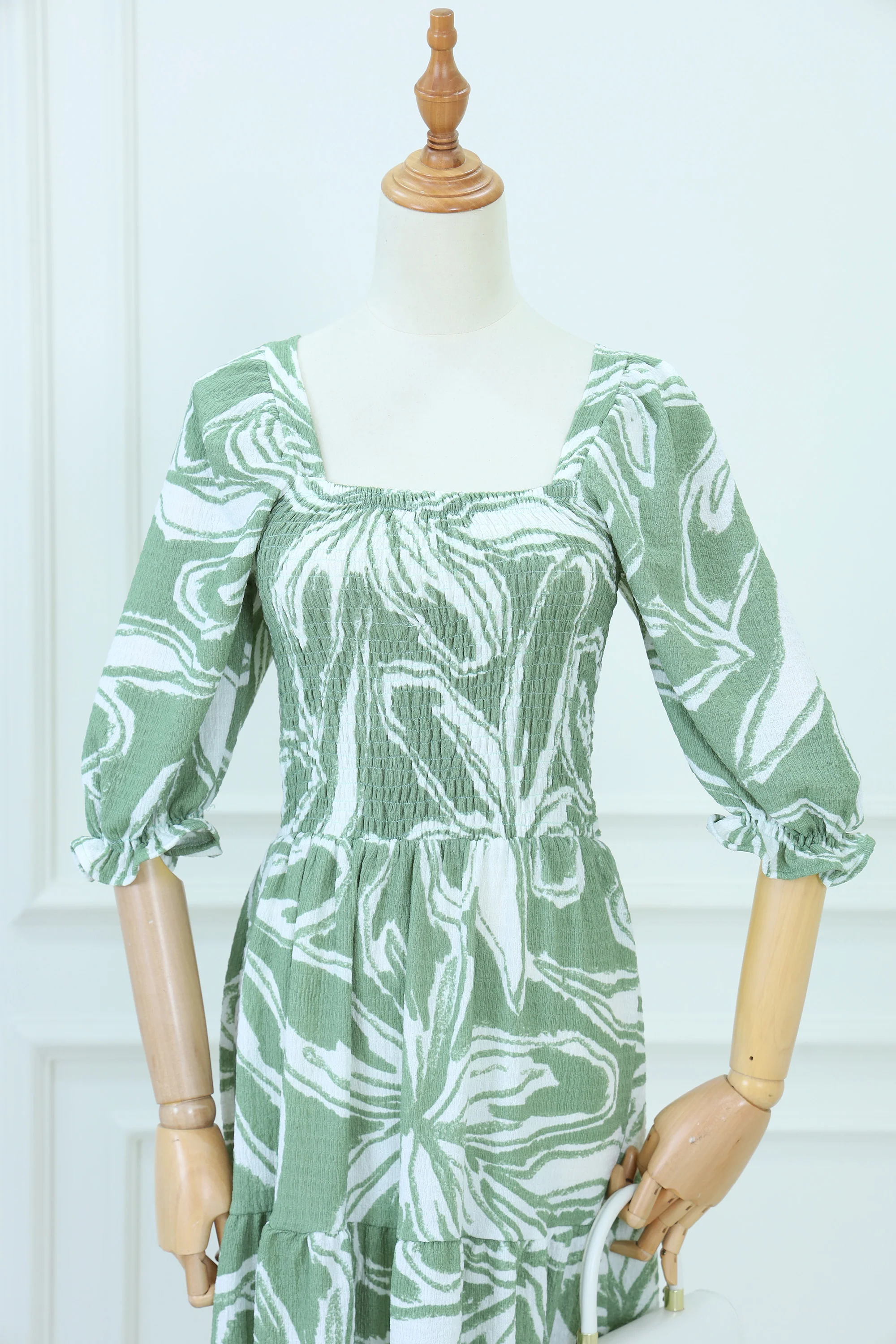 Floral Midi Dress with Puff Sleeves