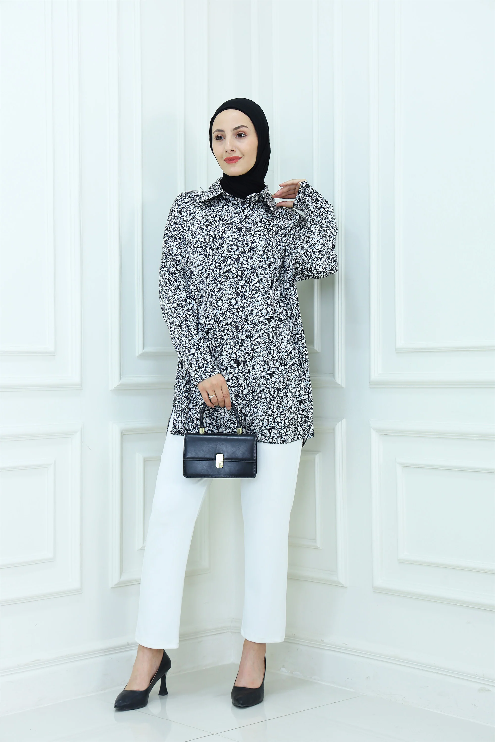 Boyfriend-Fit Floral Shirt