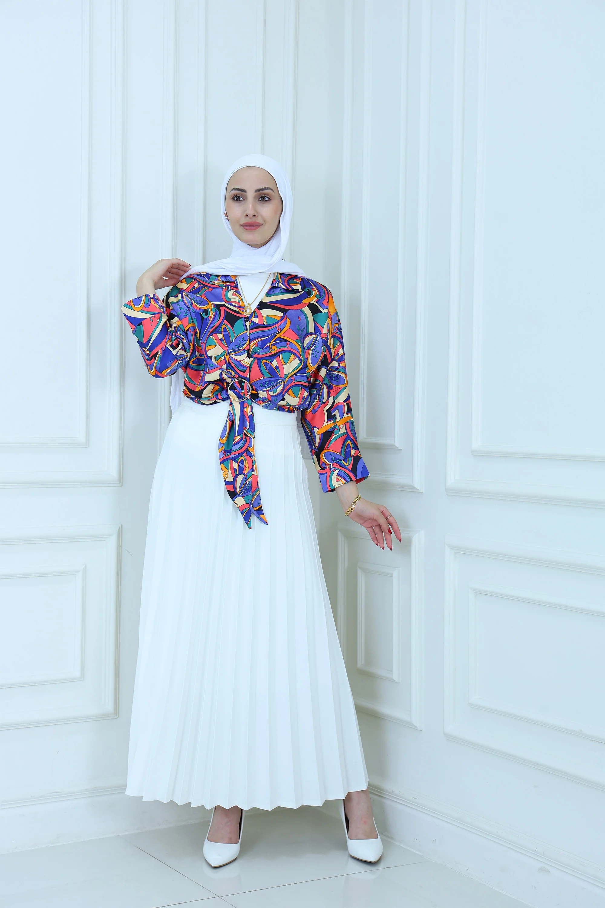 Colorful Print Blouse with Front Tie