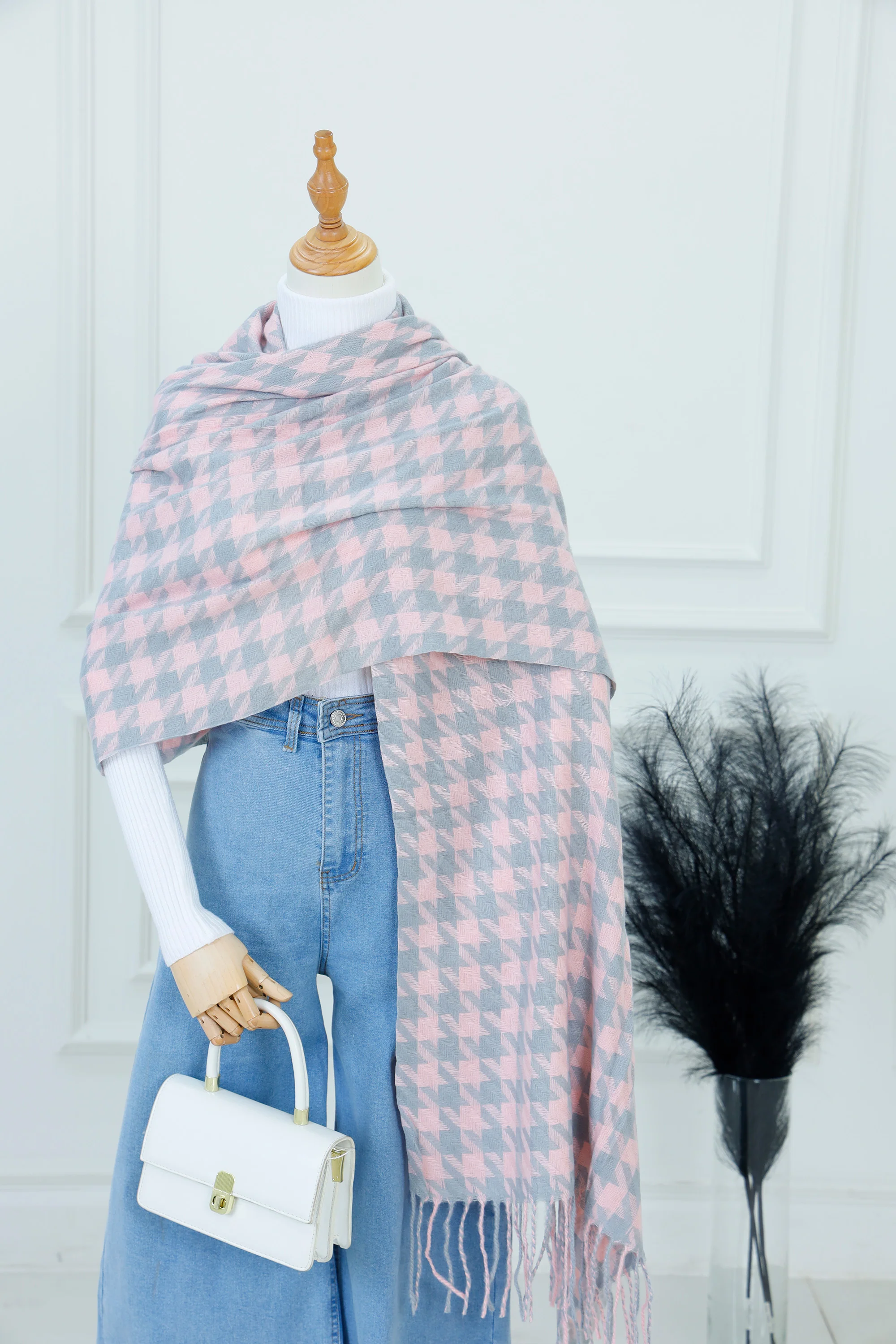 Plaid Knit Shoulder Scarf (8)