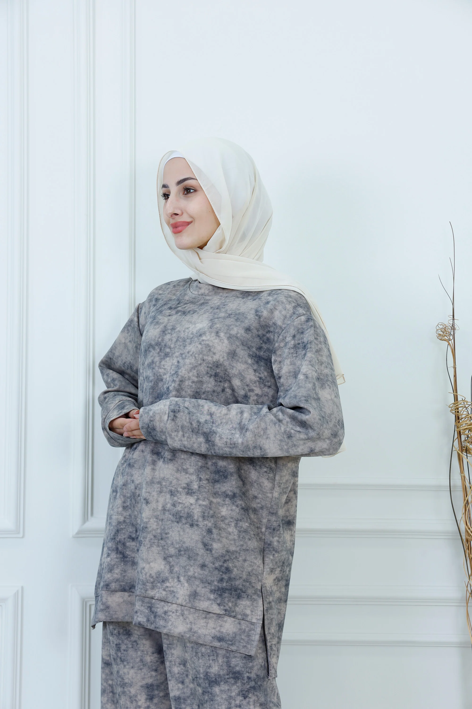 Chic Two-Piece Modest Ensemble with Distressed Print