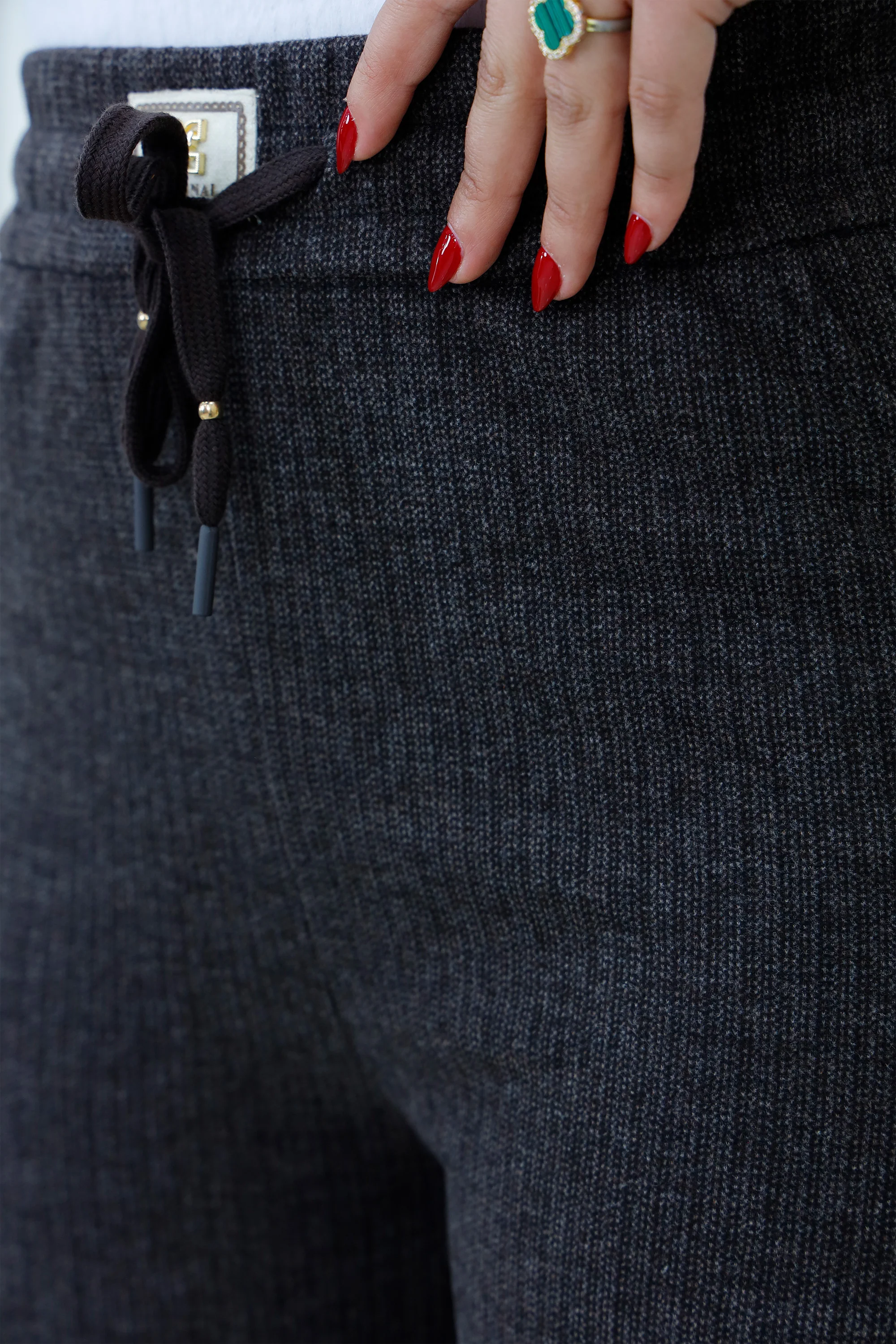 Drawstring Sweatpants �C Everyday Comfort (1)