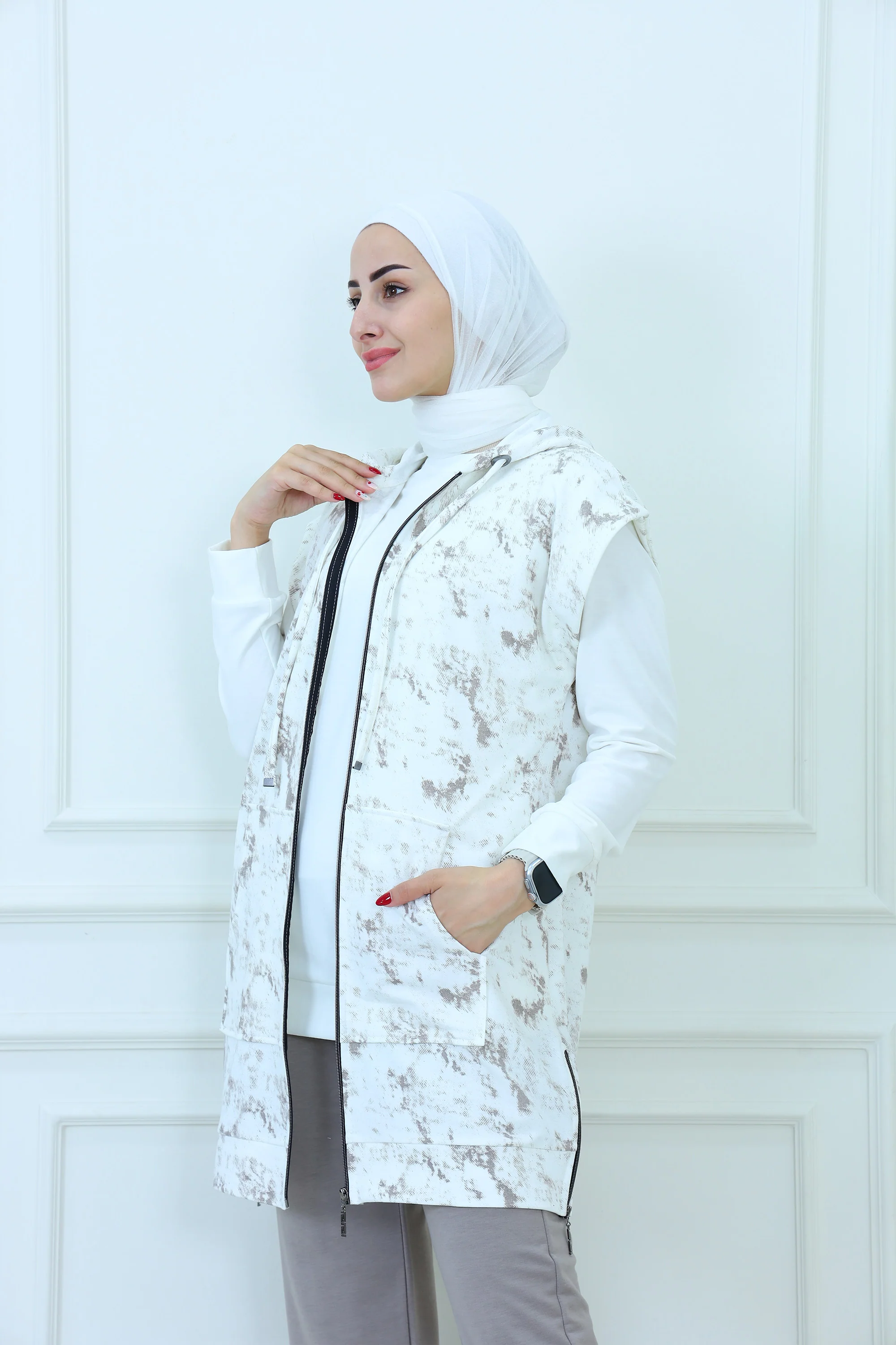 Women��s 3-Piece Camouflage Pattern Tracksuit