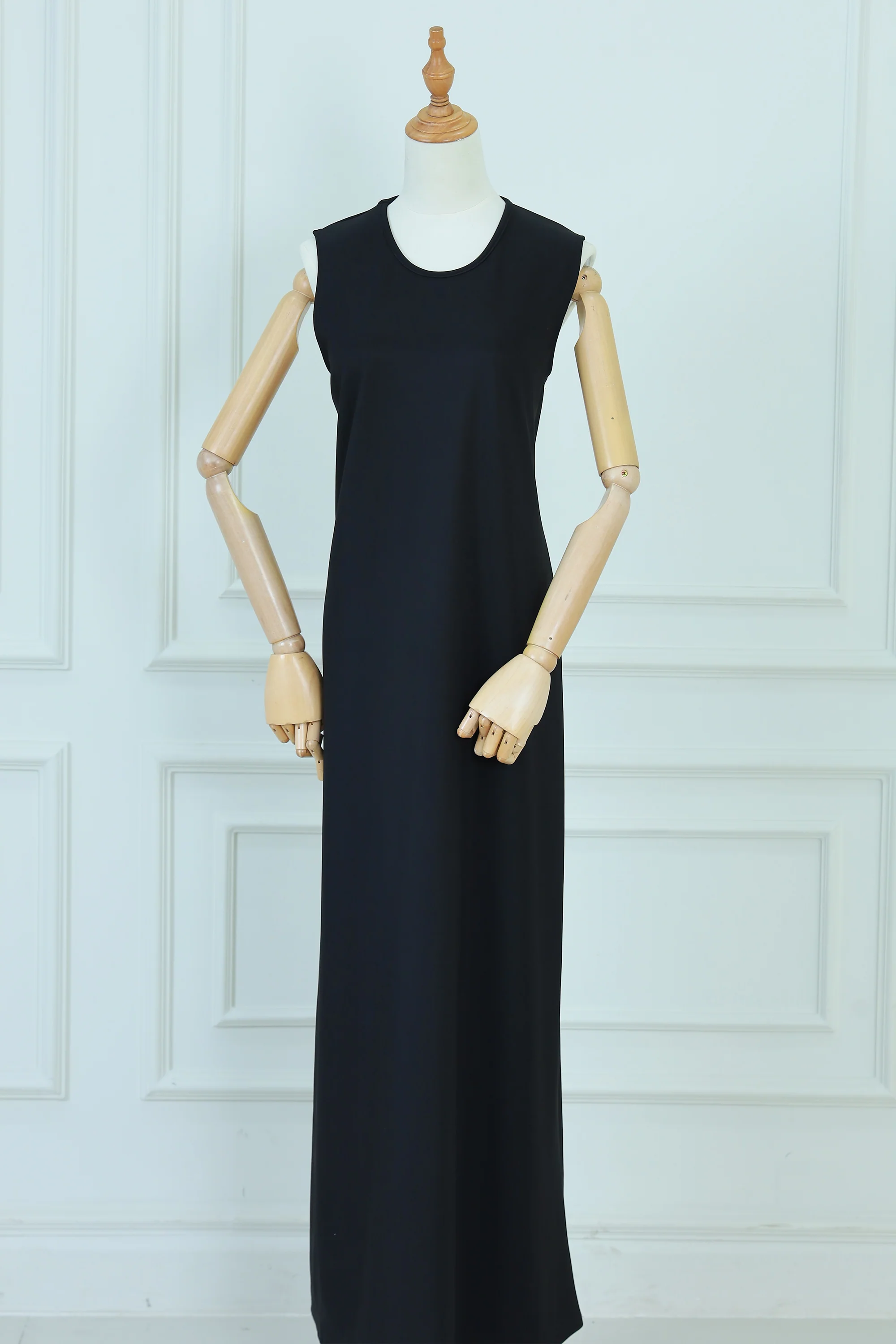 Classic Cut Basic Dress