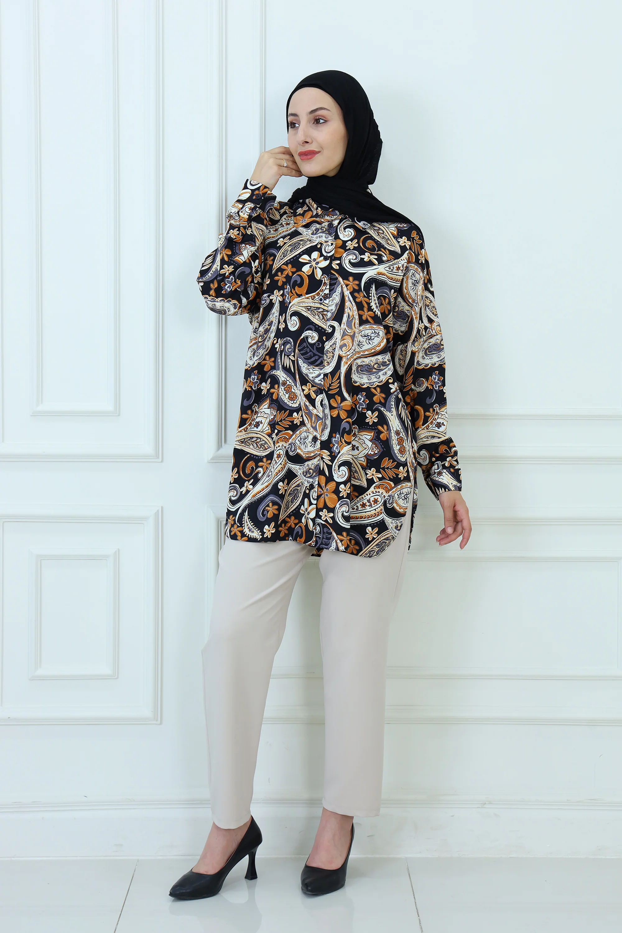 Boyfriend-Fit Mosaic Print Shirt