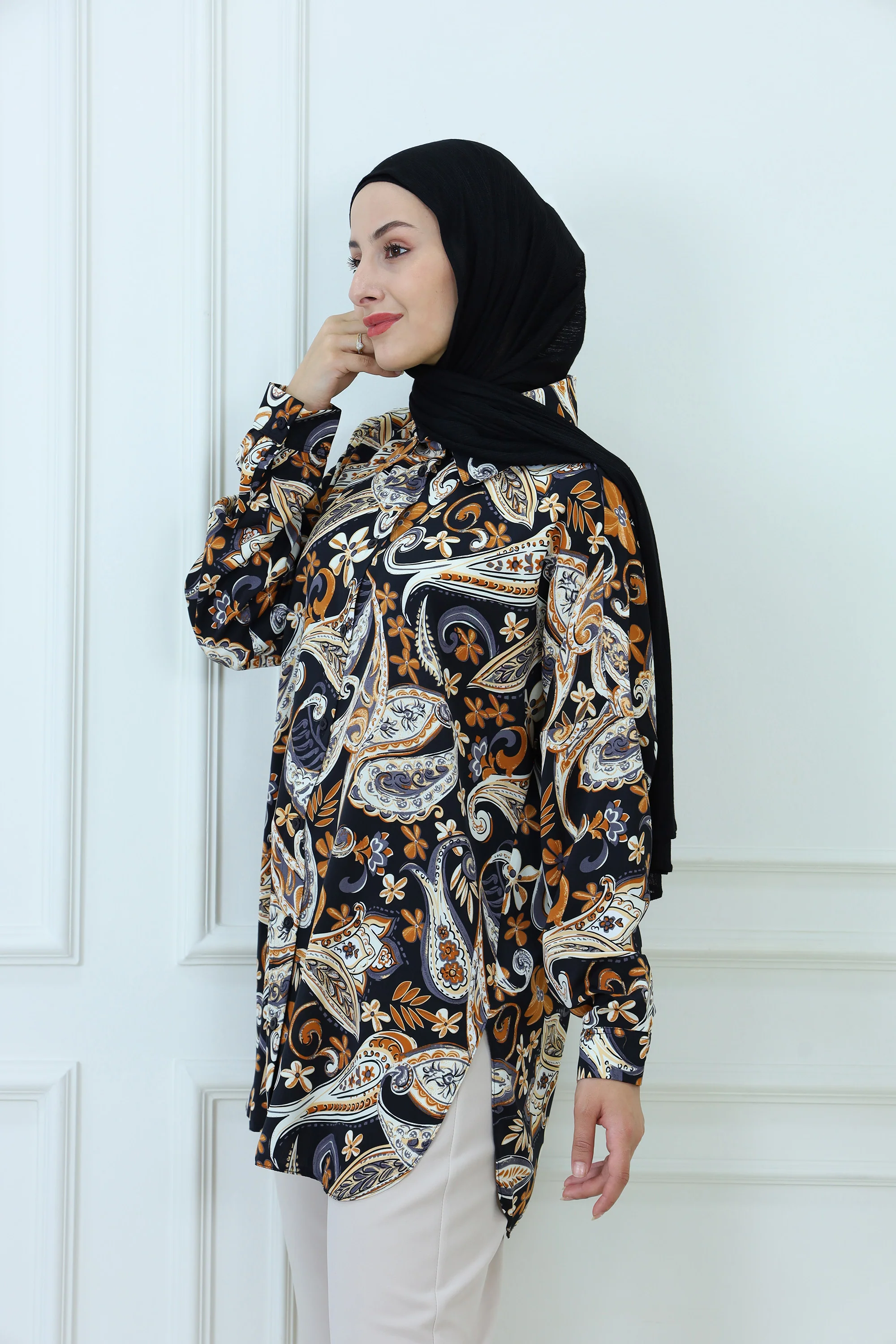 Boyfriend-Fit Mosaic Print Shirt